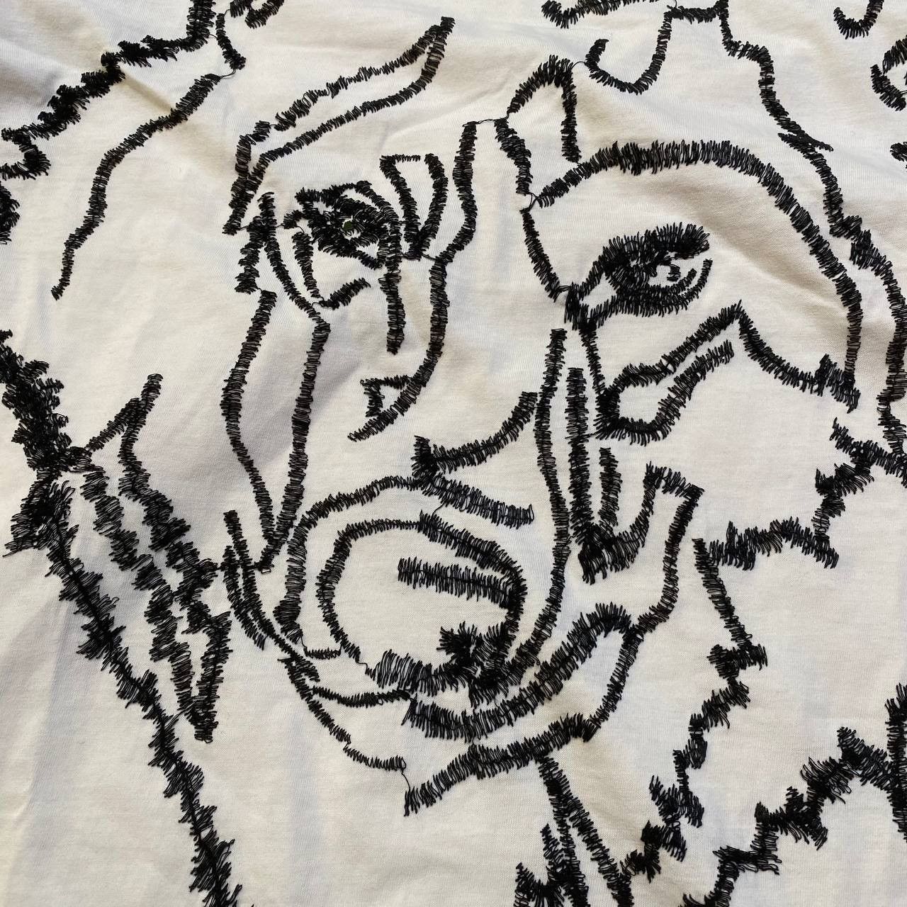 Diesel Diesel Wolf Embroidered Graphic T-Shirt White Size L (2010s) Size US L / EU 52-54 / 3 - 2 Thumbnail