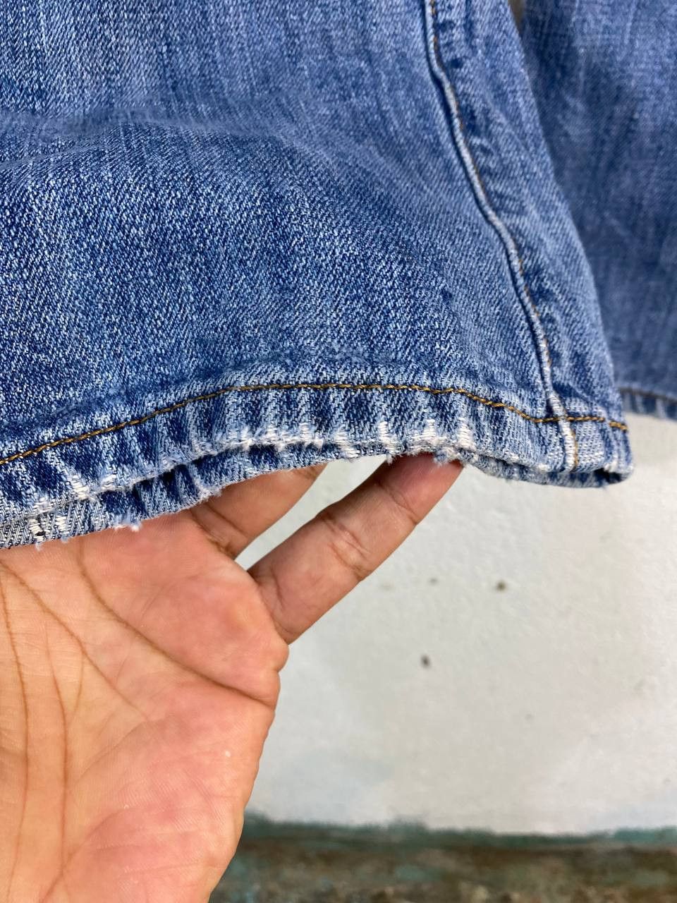 Levi's vintage levis 501 distressed denim nice design Size US 37 - 4 Thumbnail