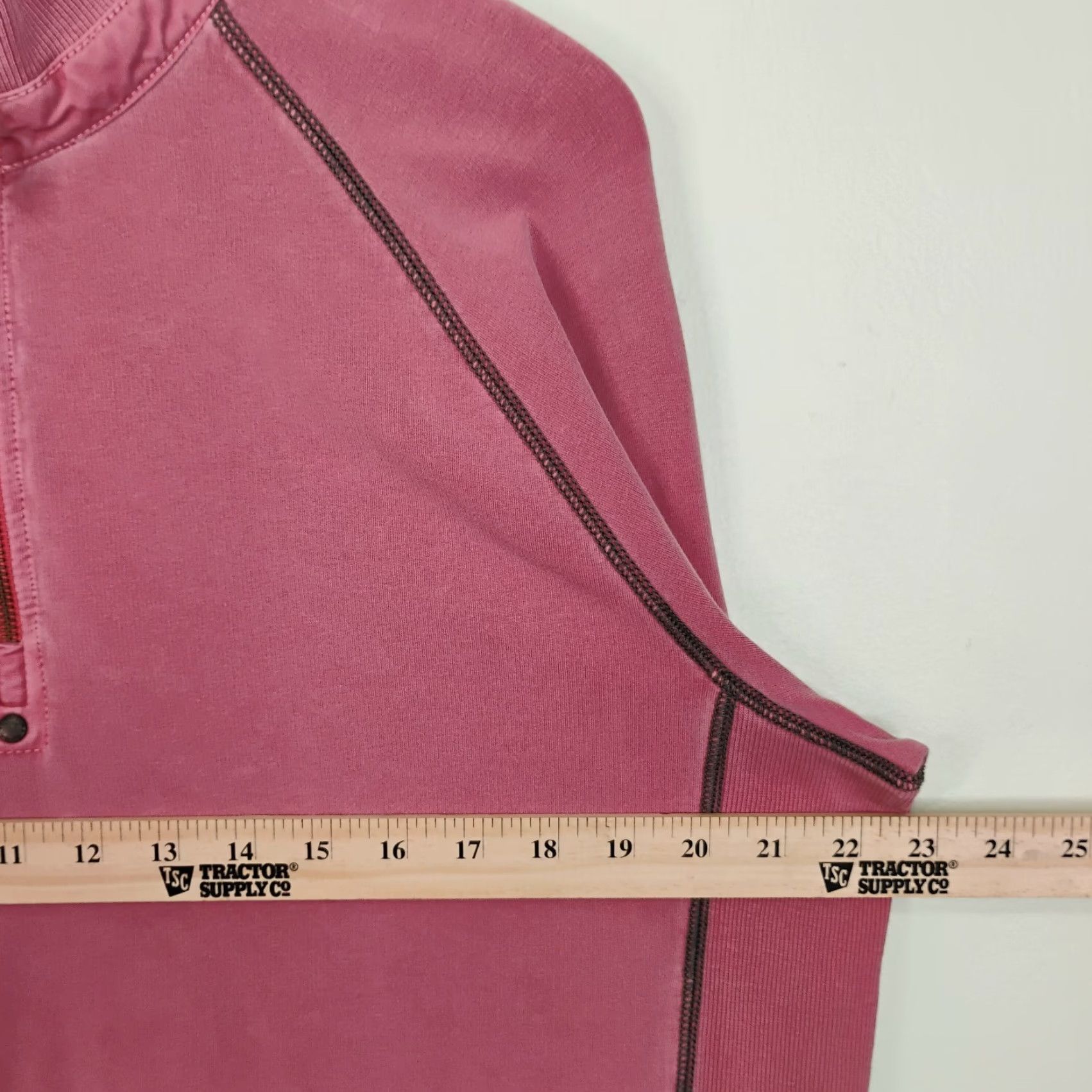 Tommy Bahama Tommy Bahama 1/4 Zip Pullover Sweatshirt Mens Medium Salmon Pink Stretch Knit Casual Shirt Size US M / EU 48-50 / 2 - 3 Thumbnail
