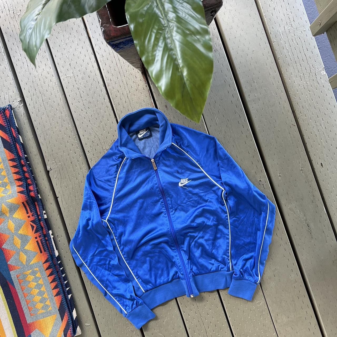 Nike × Vintage Vintage 80's Nike Logo Premier Blue Pullover Fleece Size US S / EU 44-46 / 1 - 1 Thumbnail