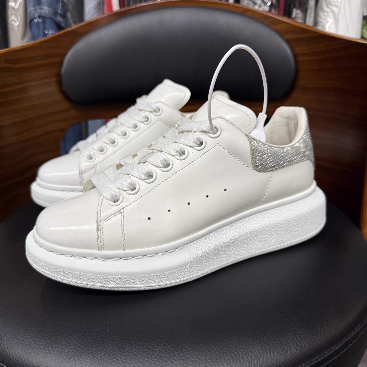 Alexander McQueen Alexander McQueen Casual Shoes K15 Size US 7.5 / IT 37.5 - 1 Thumbnail