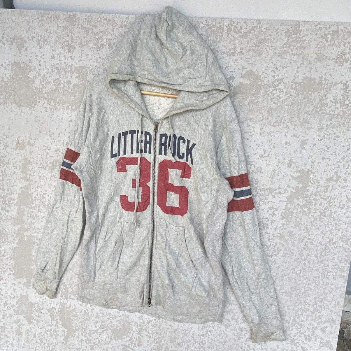 Other Vintage Nike Romano Big Printed Hoodie Sweater Size L Size US L / EU 52-54 / 3 - 2 Thumbnail