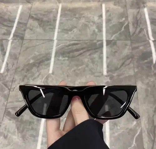Designer × Vintage Retro cat eye sunglasses Size ONE SIZE - 3 Thumbnail