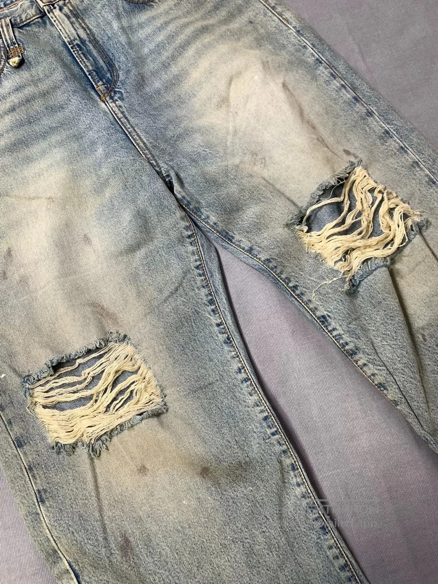 R13 R13 Distressed Vintage Jeans. Size US 30 / EU 46 - 4 Thumbnail
