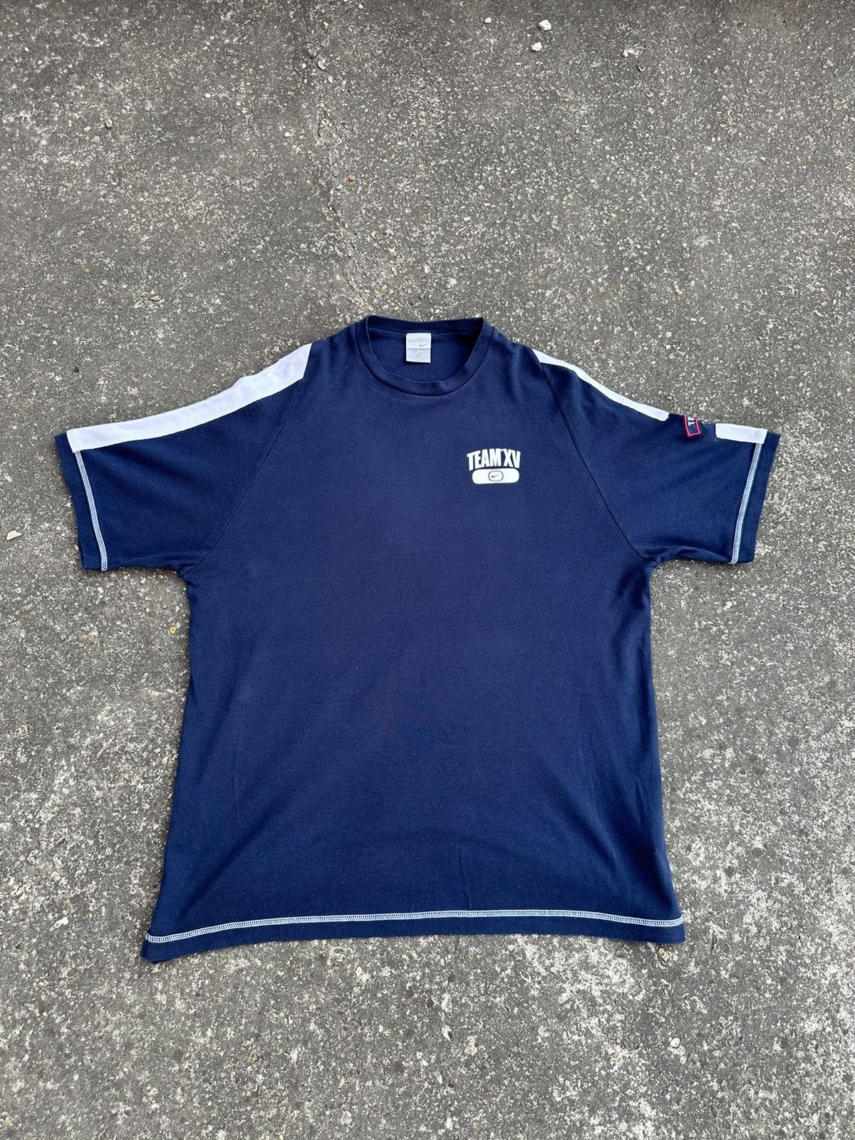 Nike Vintage Nike T-shirt Team Logo Size US XL / EU 56 / 4 - 2 Thumbnail