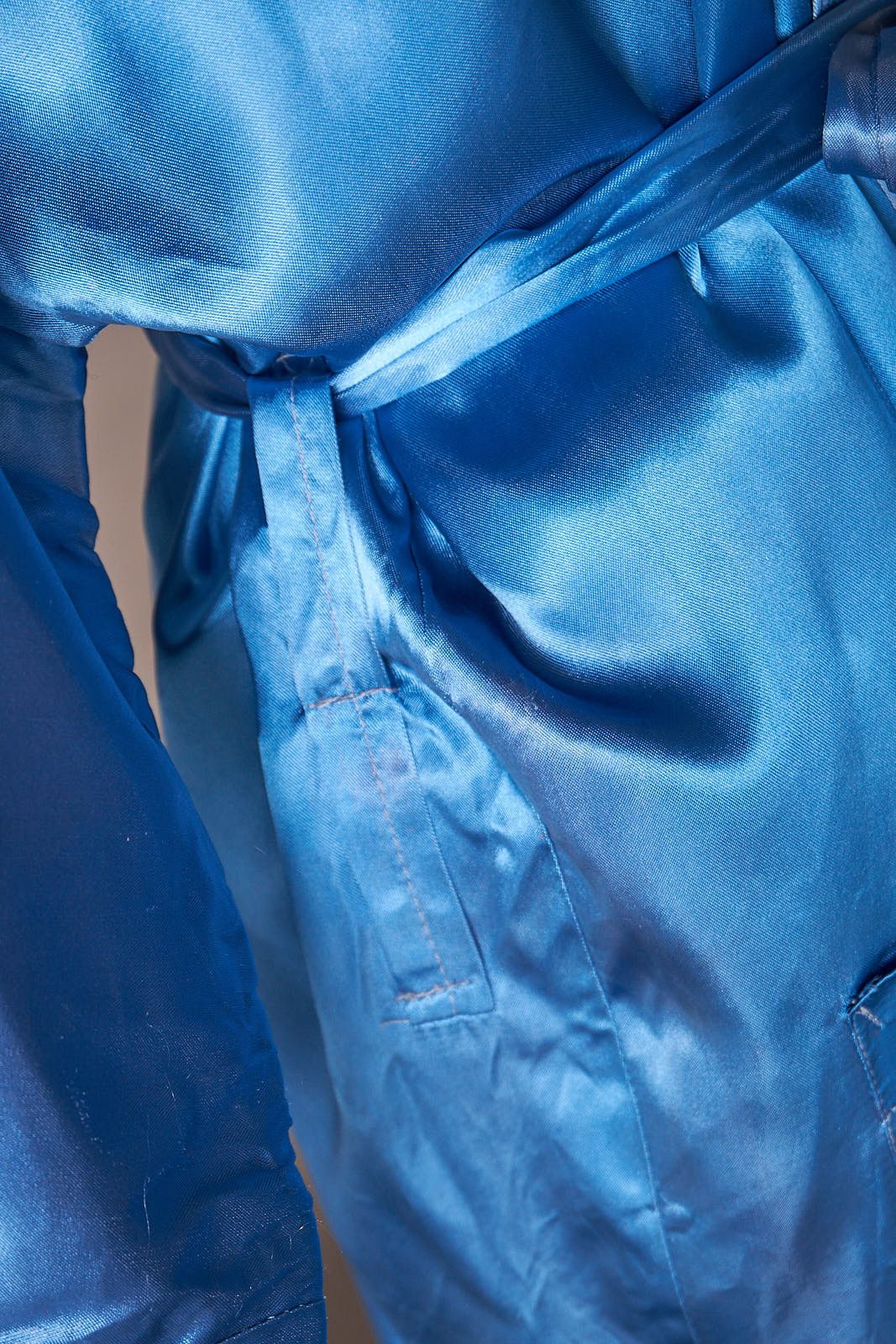 Vintage 1970s Blue Shiny Smoking Countess Mara Robe Size ONE SIZE - 5 Thumbnail