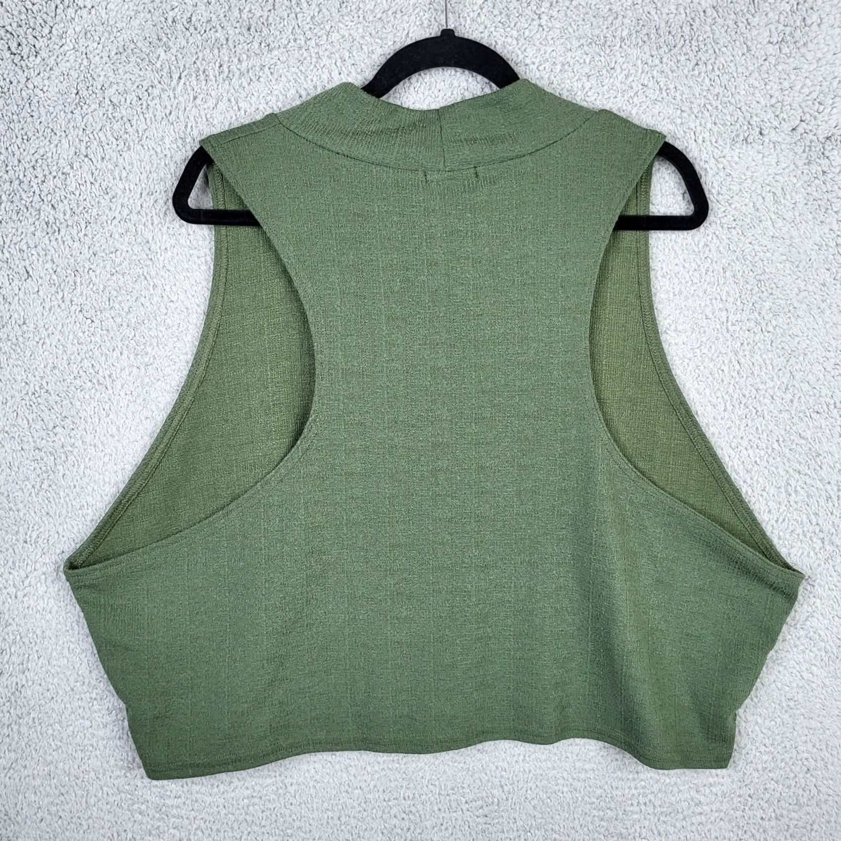 PrettyLittleThing Pretty little thing Women's Khaki Textured Jersey High Neck Crop Top Sleeveless 26 Plus Size 4XL / US 24-26 - 3 Thumbnail