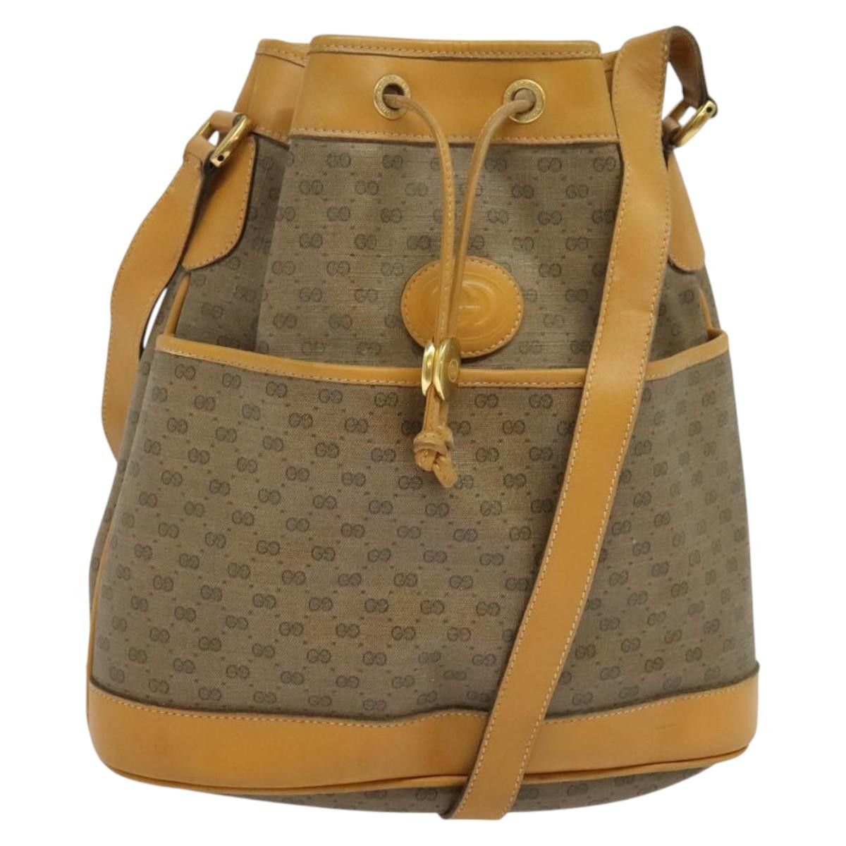 Gucci GG Supreme Shoulder Bag Pvc Beige Gold 001 116 0937 Auth Ba1480 in Beige/Gold, Women's