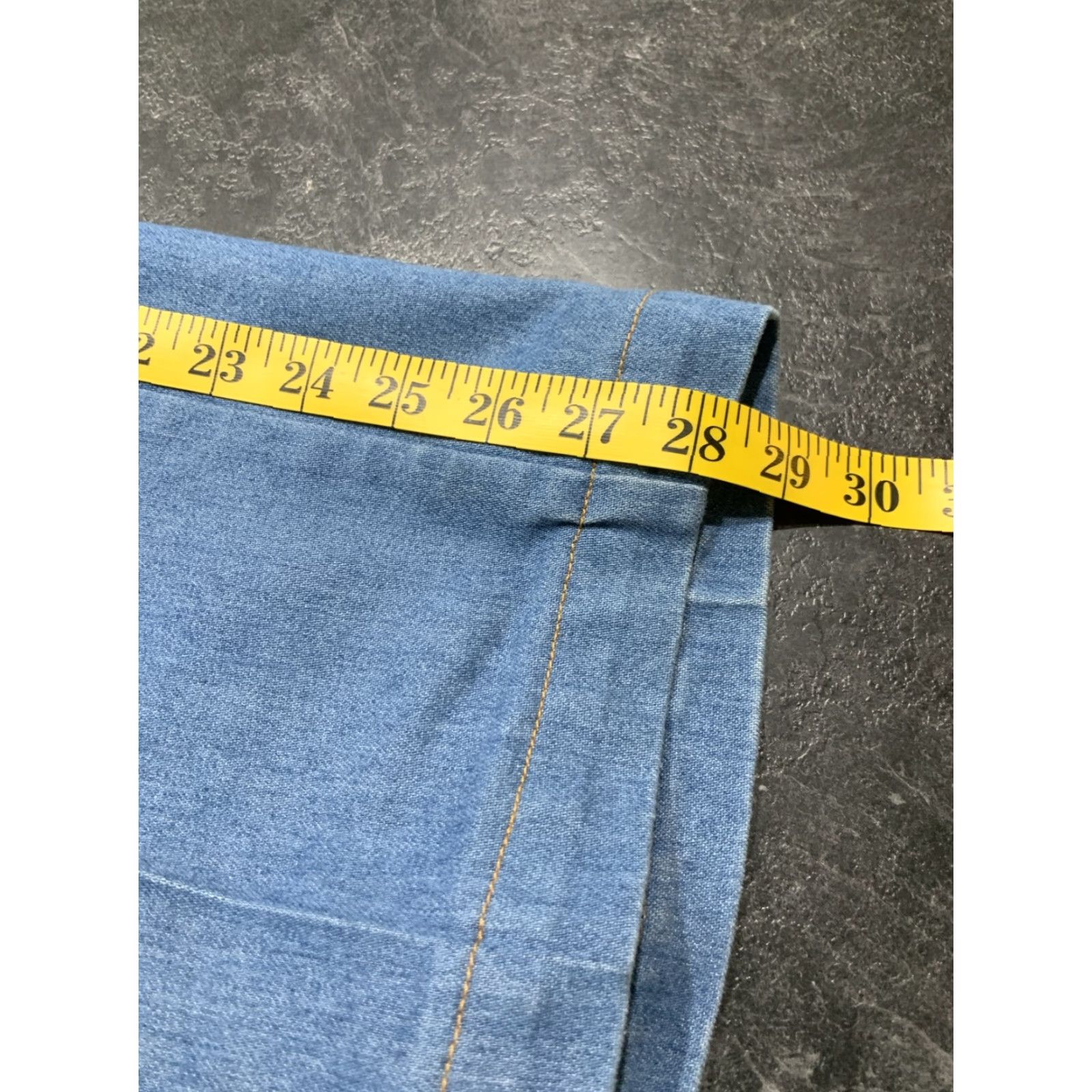Wrangler VINTAGE Wrangler Jeans 90s Cowboy Classic Straight Leg Men's 40x28 Blue Denim Regular Fit Size US 40 / EU 56 - 6 Thumbnail
