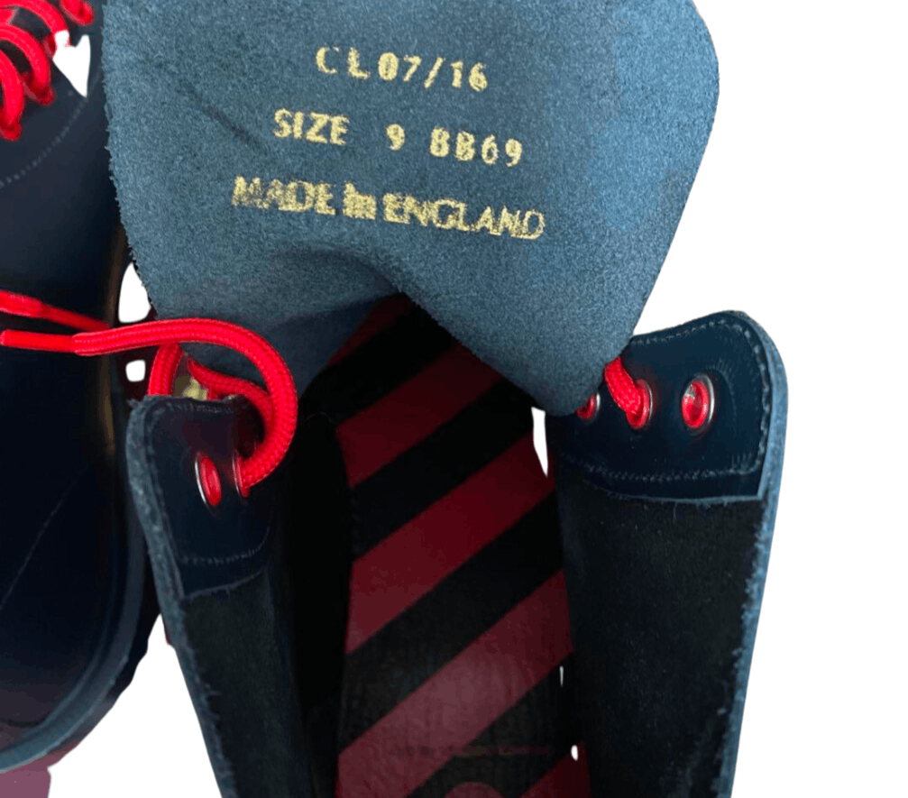 Off-White Dr. Martens × off-white collaborative boots Size US 9.5 / EU 42-43 - 10 Thumbnail