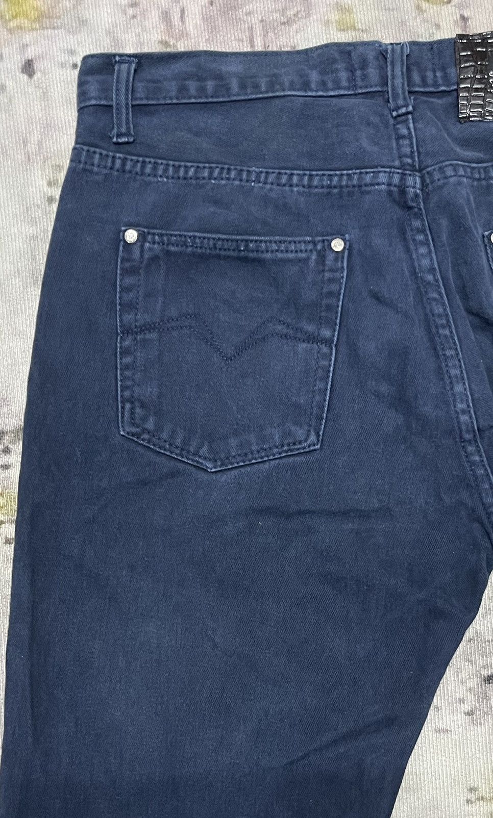 Versace Jeans Couture × Vintage Versace Jeans Couture Italy Vintage Size US 33 - 11 Thumbnail
