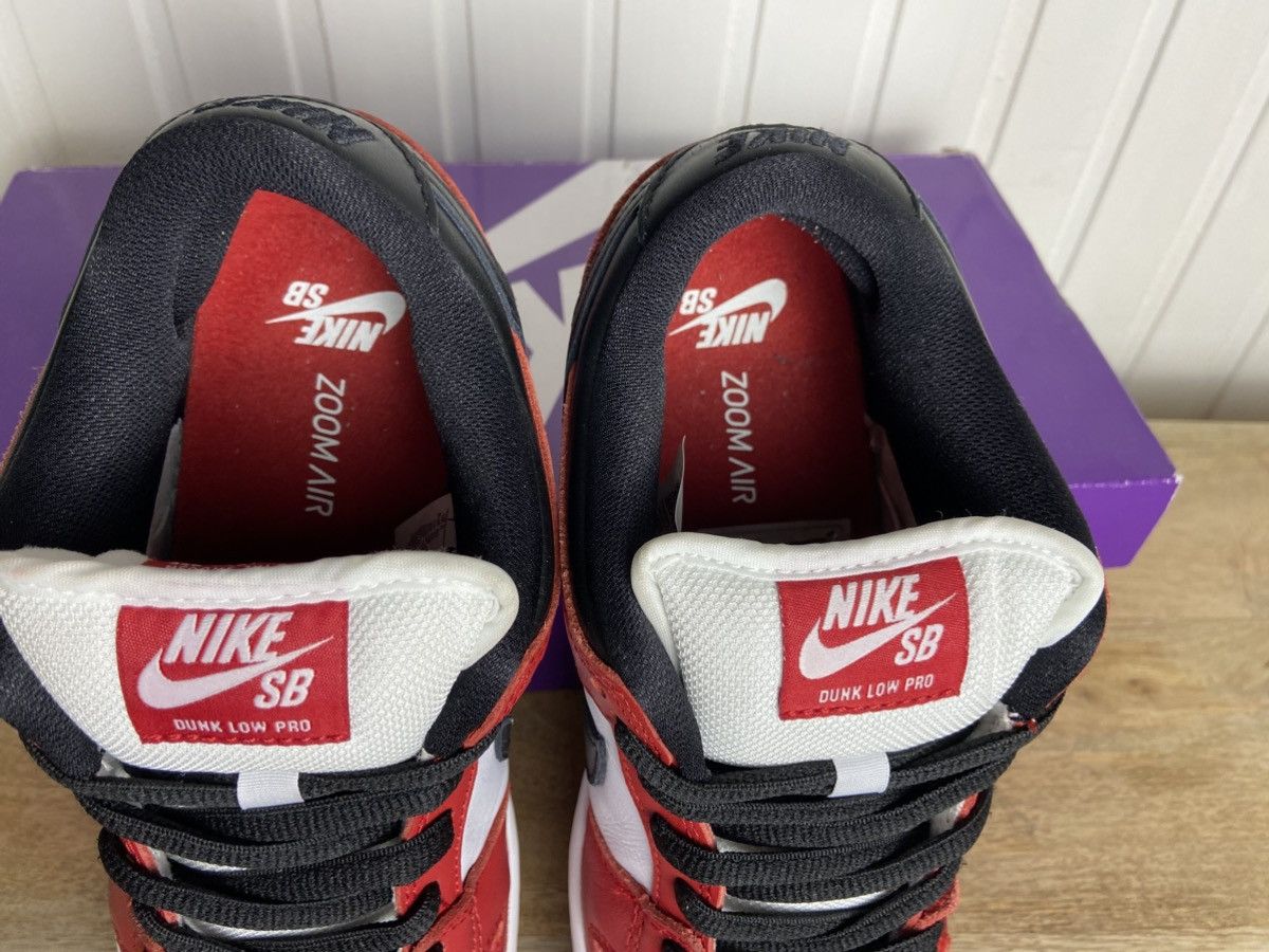 Nike Used Nike SB Dunk Low Pro "J-Pack Chicago" Size 7US/40EU Size US 7 / EU 40 - 10 Thumbnail