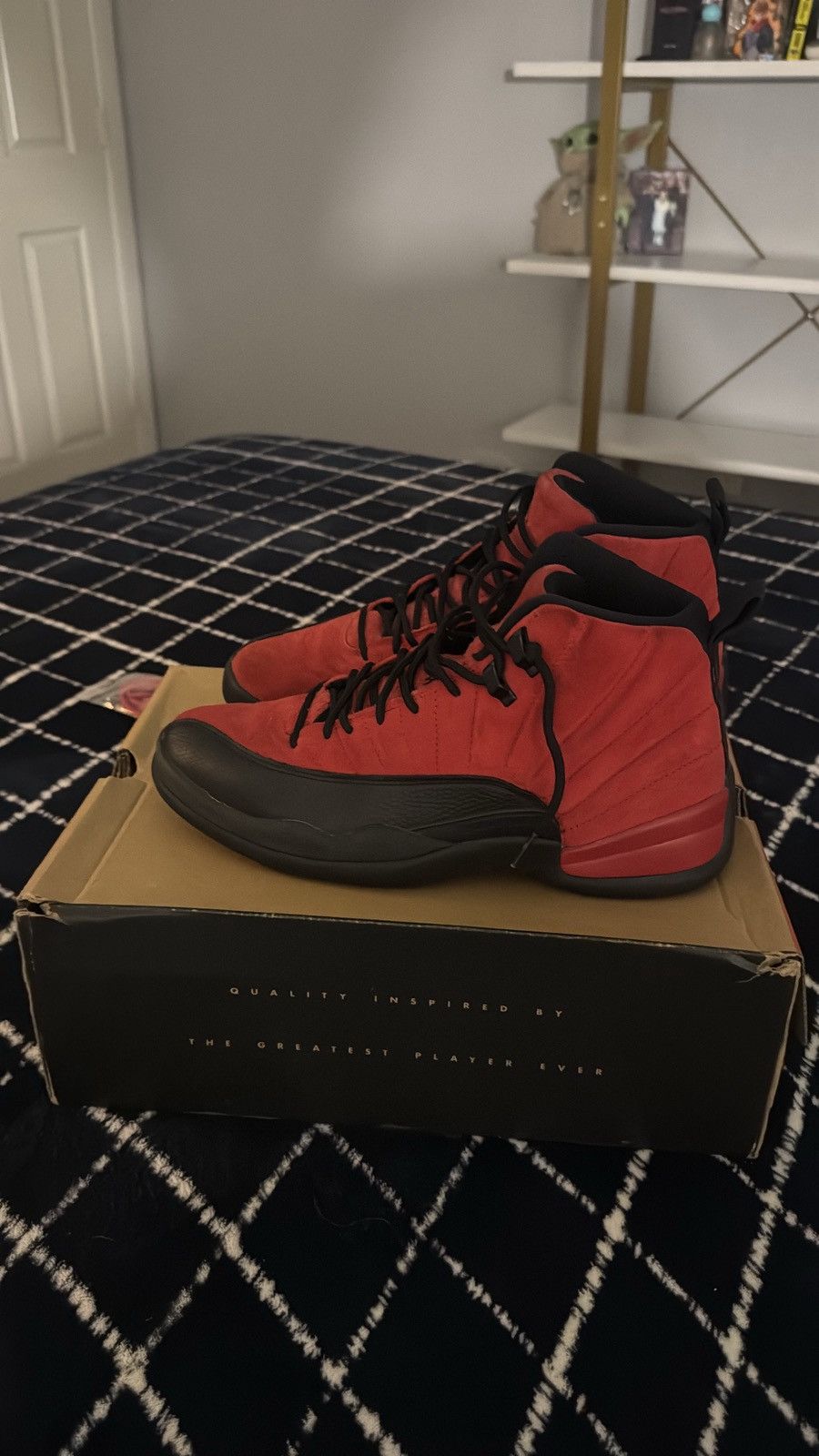Jordan Brand Jordan 12 reverse flu games Size US 10 / EU 43 - 4 Thumbnail