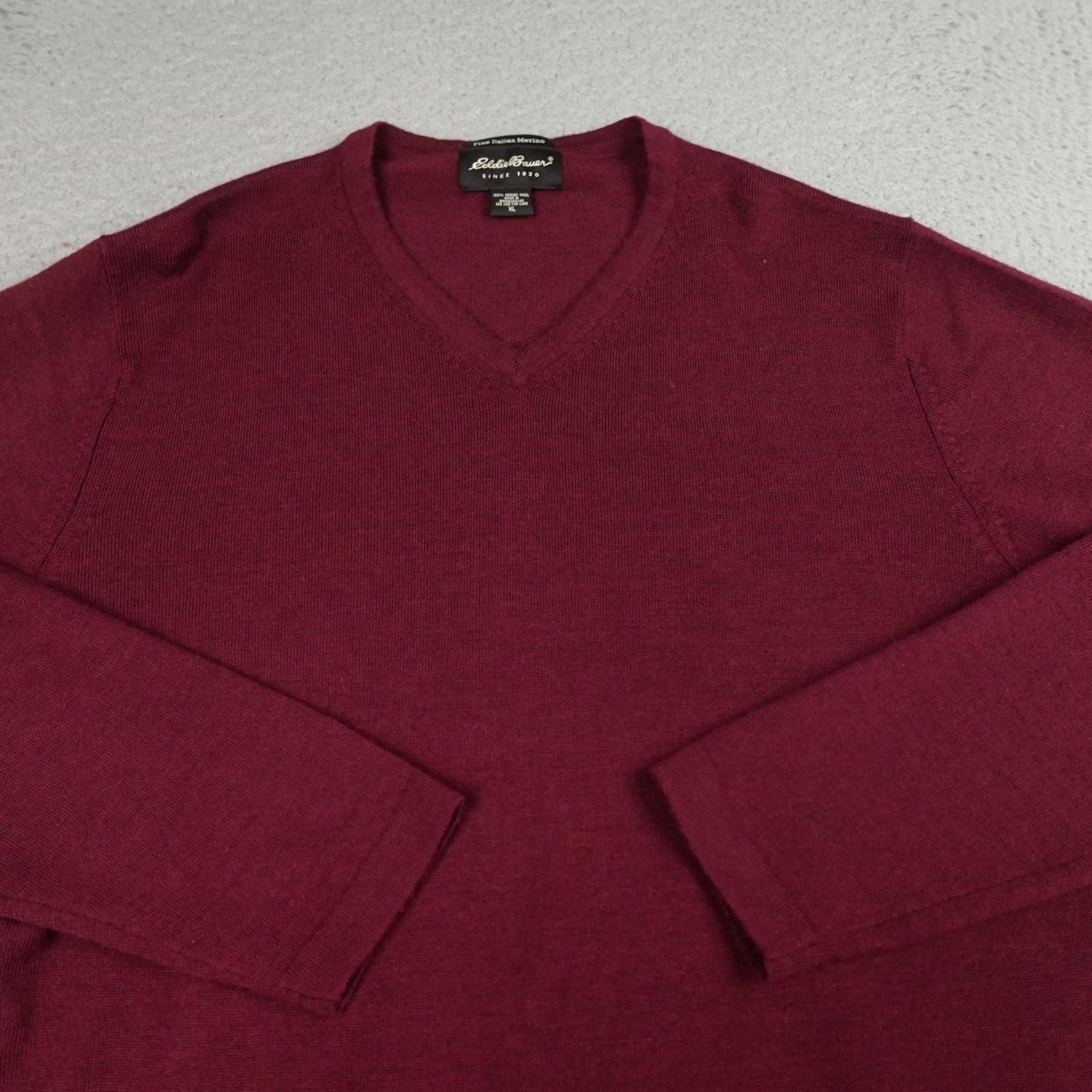 Eddie Bauer Eddie Bauer Sweater Mens XL Burgundy Fine Italian Merino Wool V Neck Pullover Size US XL / EU 56 / 4 - 3 Thumbnail