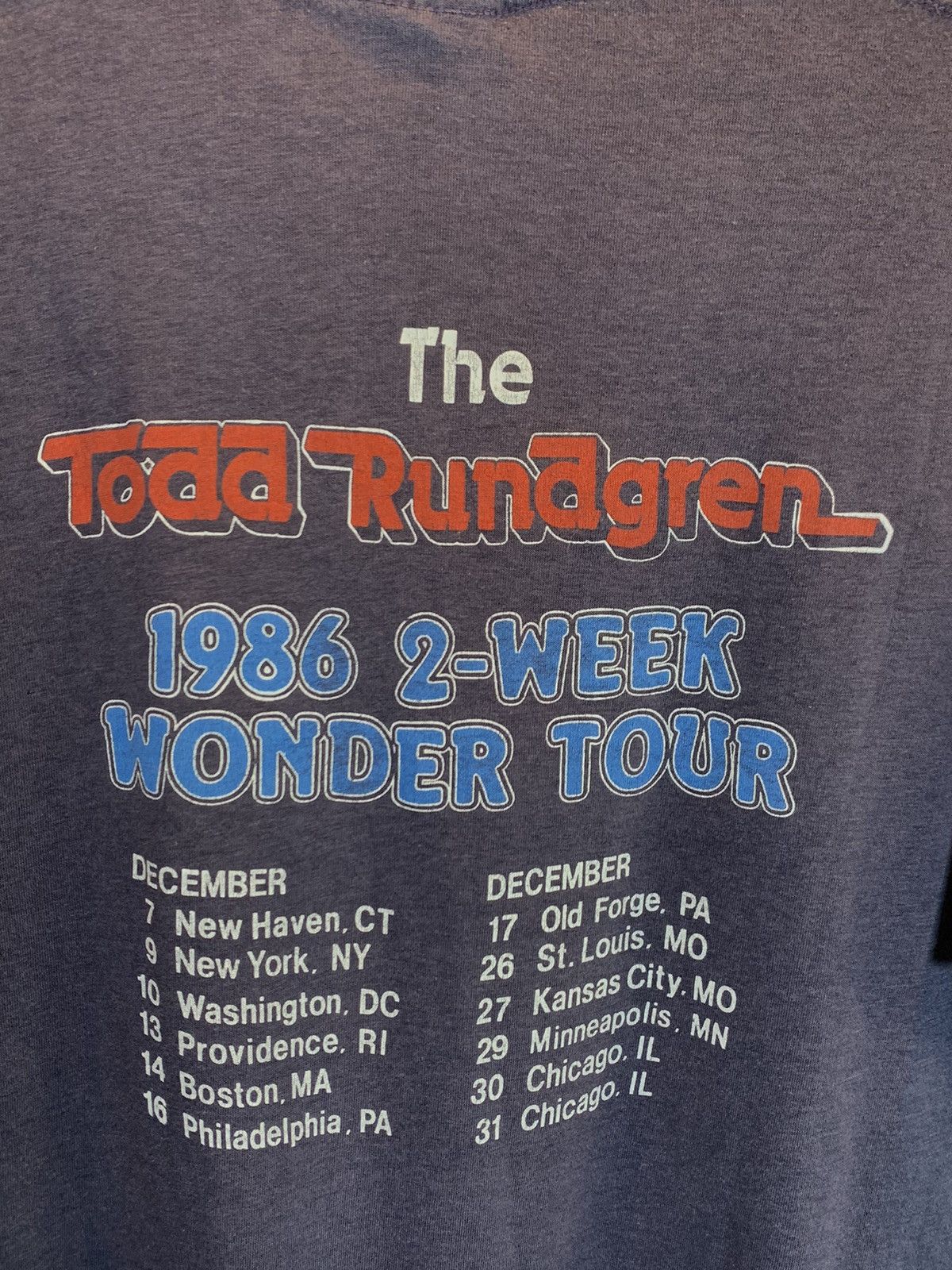 Band Tees × Vintage *RARE* Vintage 1986 Todd Rundgren Wonder Tour Art Band Shirt Size US XL / EU 56 / 4 - 4 Thumbnail