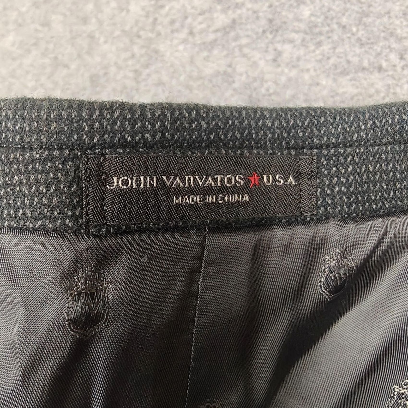 John Varvatos VINTAGE John Varvatos U.S.A. Blazer Mens 42R Gray Cotton Check Sport Coat Jacket Classic Size 42R - 5 Thumbnail