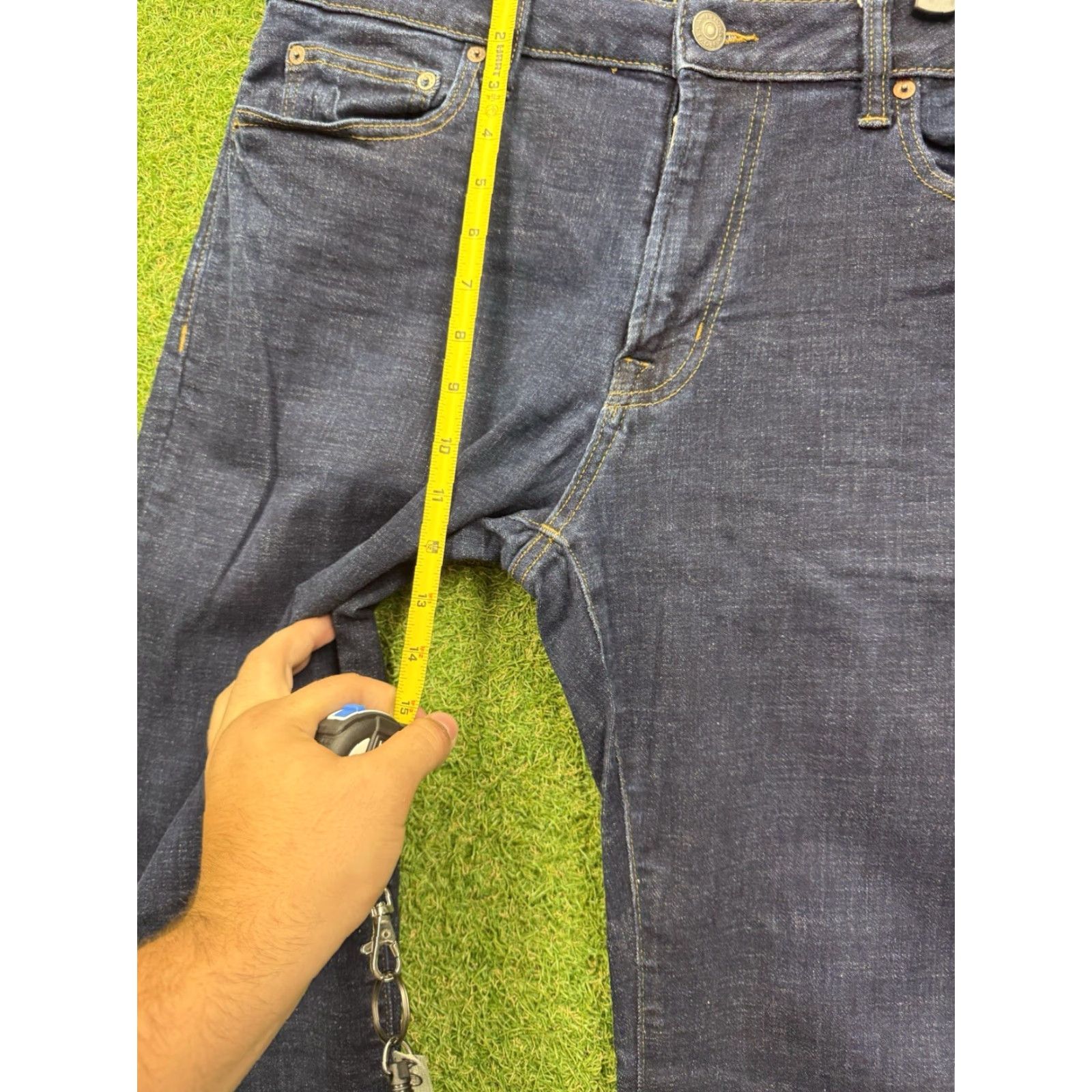 American Eagle Outfitters VINTAGE: No (Oops cannot add new info) Size US 34 / EU 50 - 6 Thumbnail