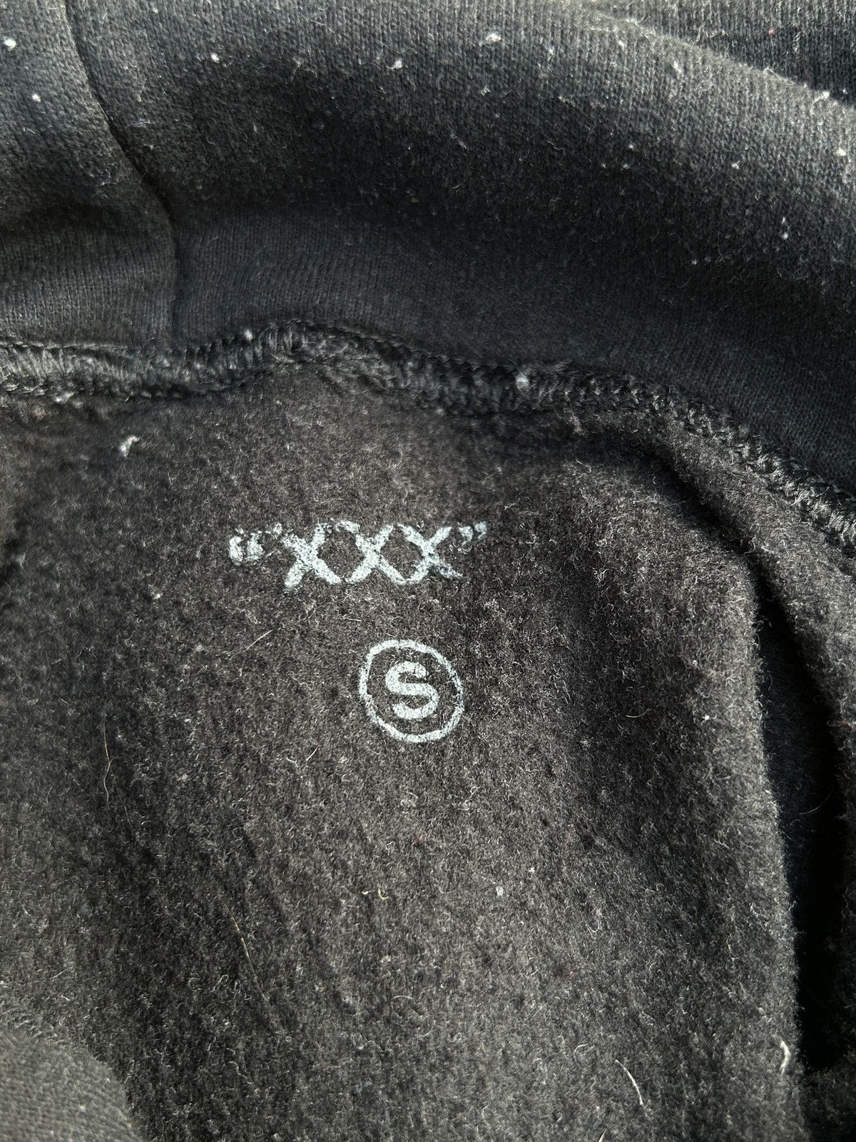 Band Tees Vintage XXXTentacion "SAD" Eyes Back Logo Hoodie Size US S / EU 44-46 / 1 - 6 Thumbnail