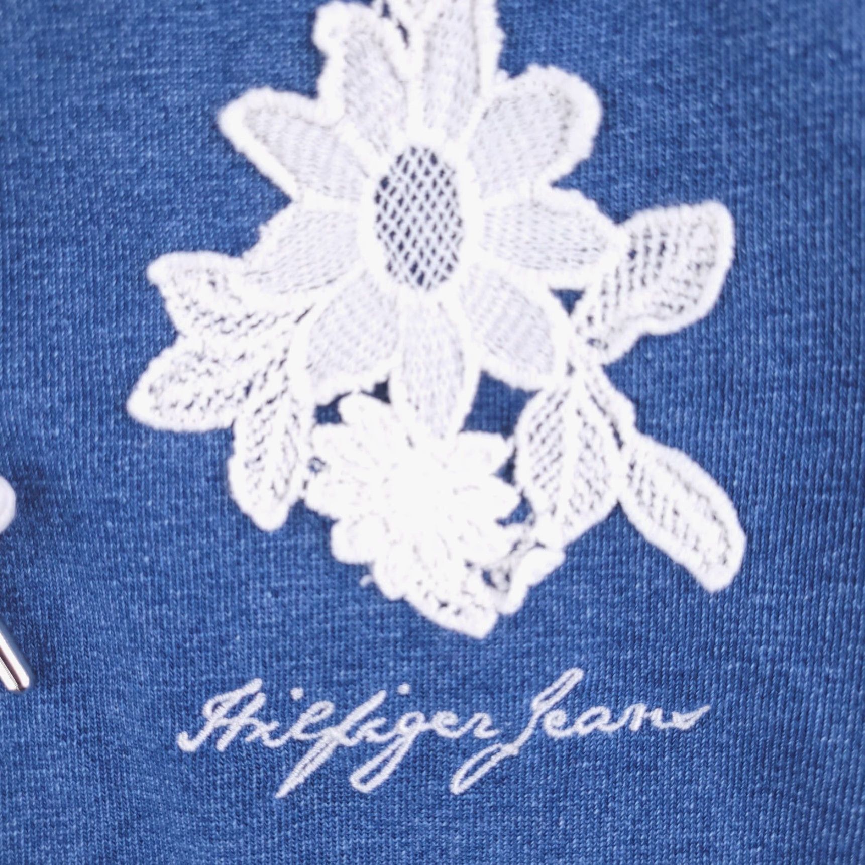 Tommy Hilfiger Tommy Hilfiger Sweatshirt Womens 2XL Blue Denim Jean Look Country Lace Full Zip Activewear Countries Womens Size XXL / US 16-18 / IT 52-54 - 2 Thumbnail