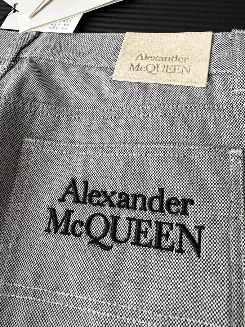 Alexander McQueen Alexander Mcqueen Straight silhouette casual pants Size US 30 / EU 46 - 4 Thumbnail