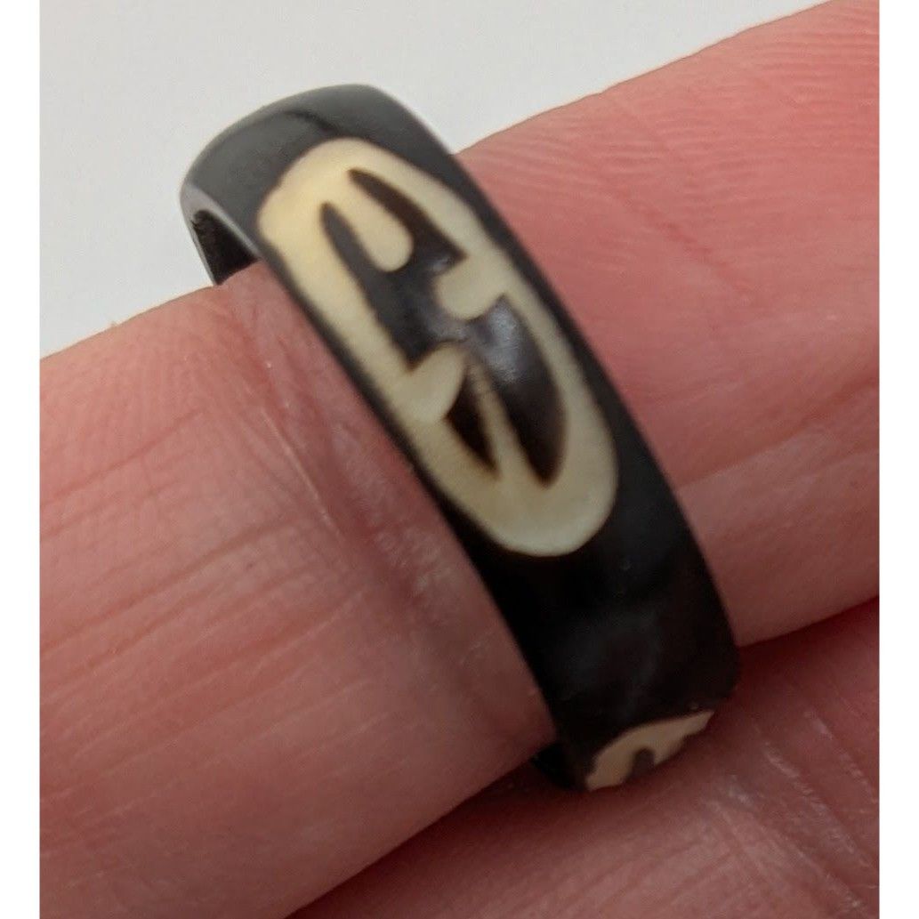 Other Vintage Hand-Carved Coconut Shell Ring Size 7.75 With Tribal Size ONE SIZE - 8 Thumbnail