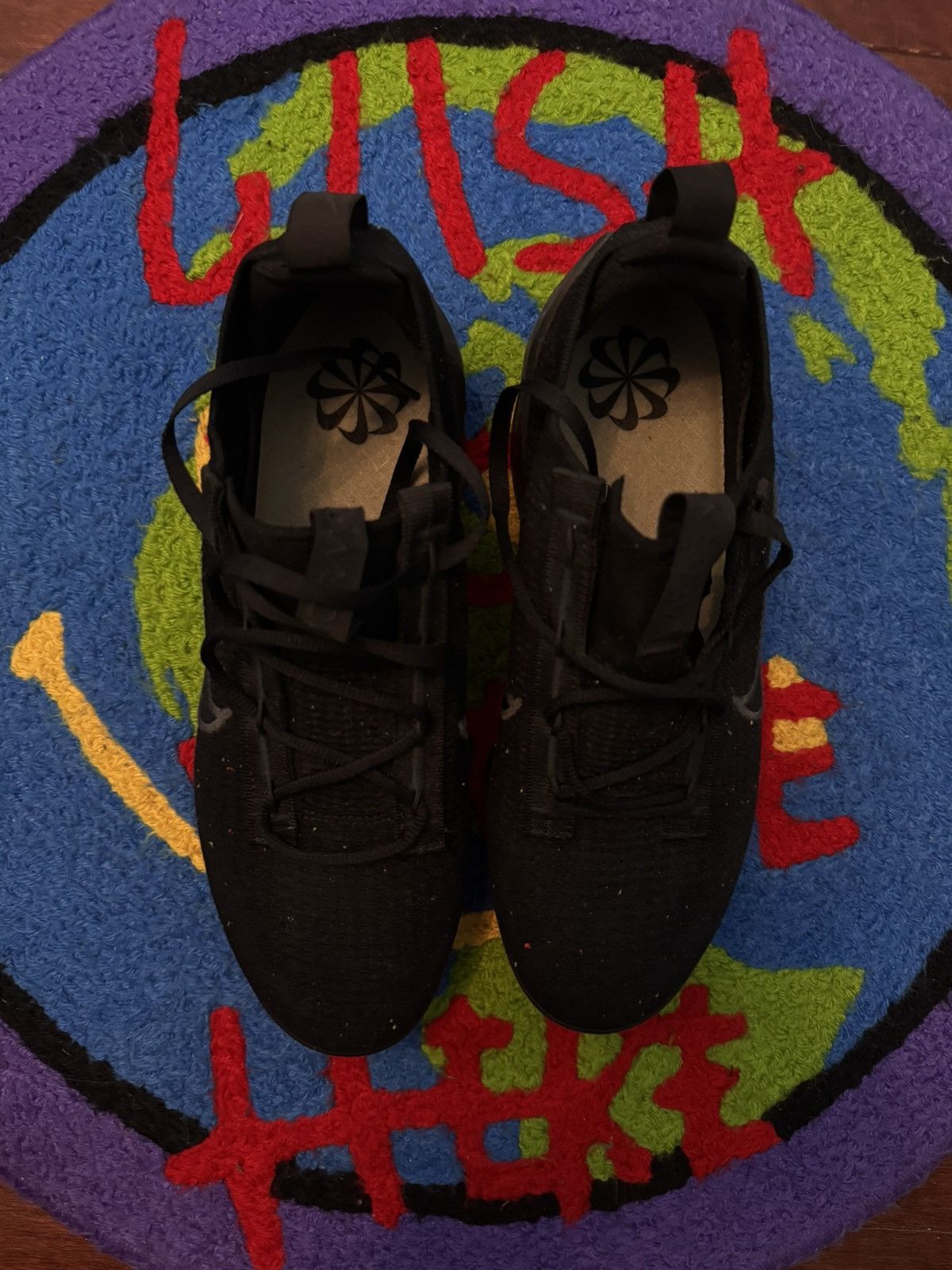 Nike NIKE VAPORMAX BLACK Size US 9.5 / EU 42-43 - 2 Thumbnail