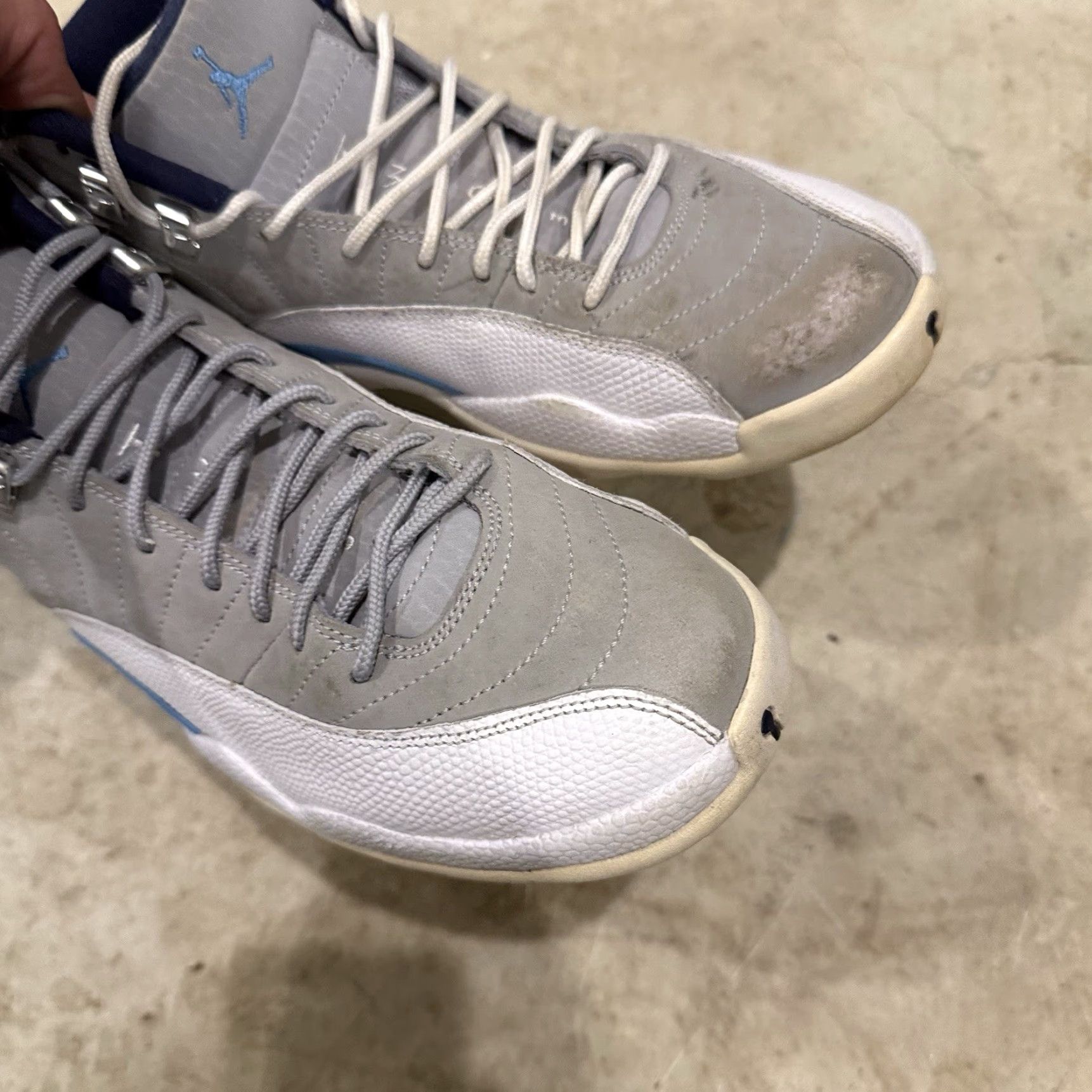 Jordan Brand Nike Air Jordan 12 Retro University Blue Wolf Grey Men’s Size 7.5 Sneakers Size US 8 / EU 41 - 3 Thumbnail