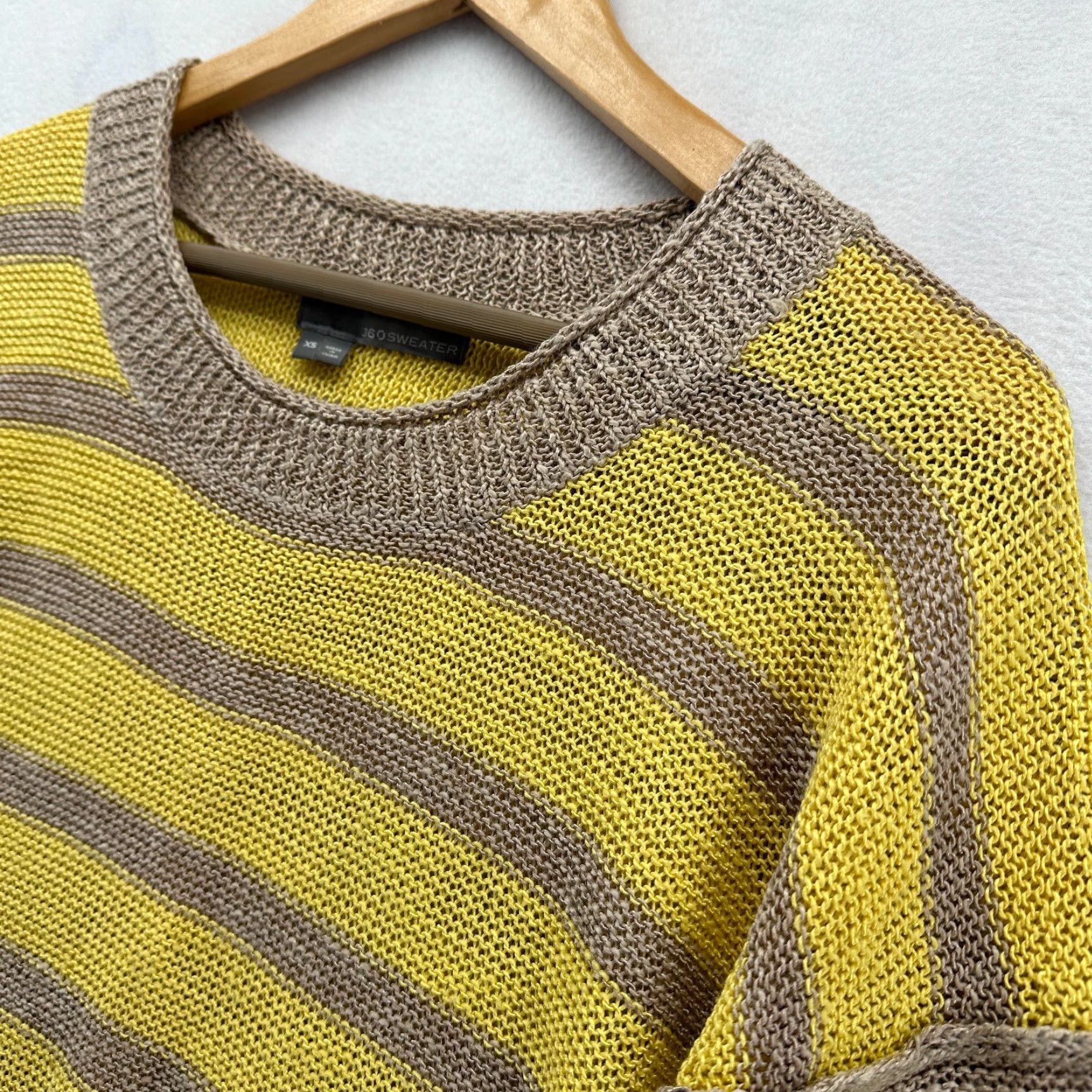 Vintage 360 Sweater Women XS Linen Yellow Stripe Crew Neck Cardigan Knit Lightweight Casual Vintage? No — (Use only original words) Size XS / US 0-2 / IT 36-38 - 3 Thumbnail