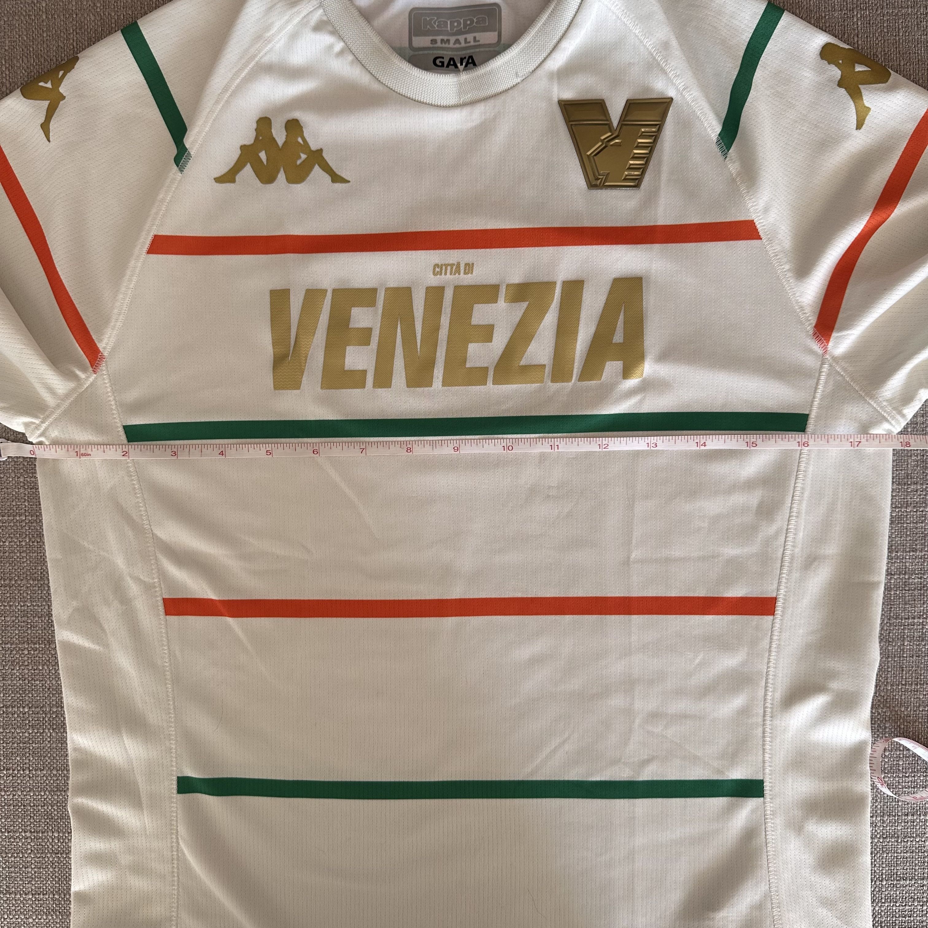 Kappa Venezia FC 2021/22 Kappa Away Shirt Size US S / EU 44-46 / 1 - 3 Thumbnail