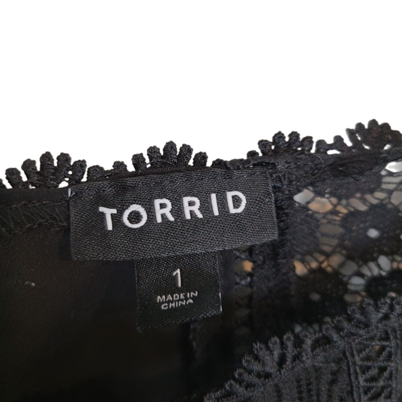 Corridor Torrid Blouse Women 1X Black Lace Floral Witchy Vamp Sheer Size XXL / US 16-18 / IT 52-54 - 5 Thumbnail