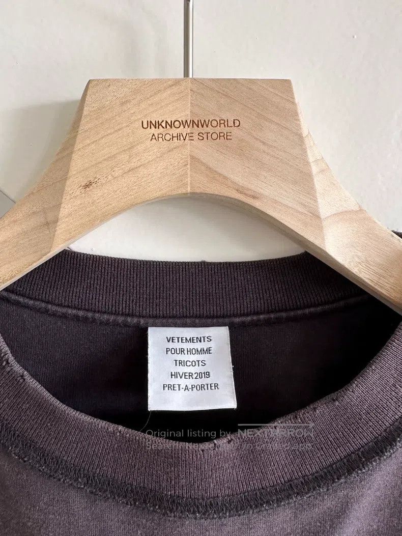 Vetements Vetements Printed Reversible Long Sleeve Size US M / EU 48-50 / 2 - 6 Thumbnail