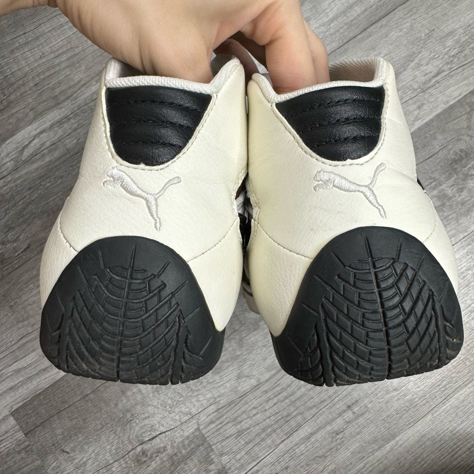 Puma Vintage Puma White Black Lace Up Mid Top Sneakers Bokette 8 Size US 8 / IT 38 - 7 Thumbnail
