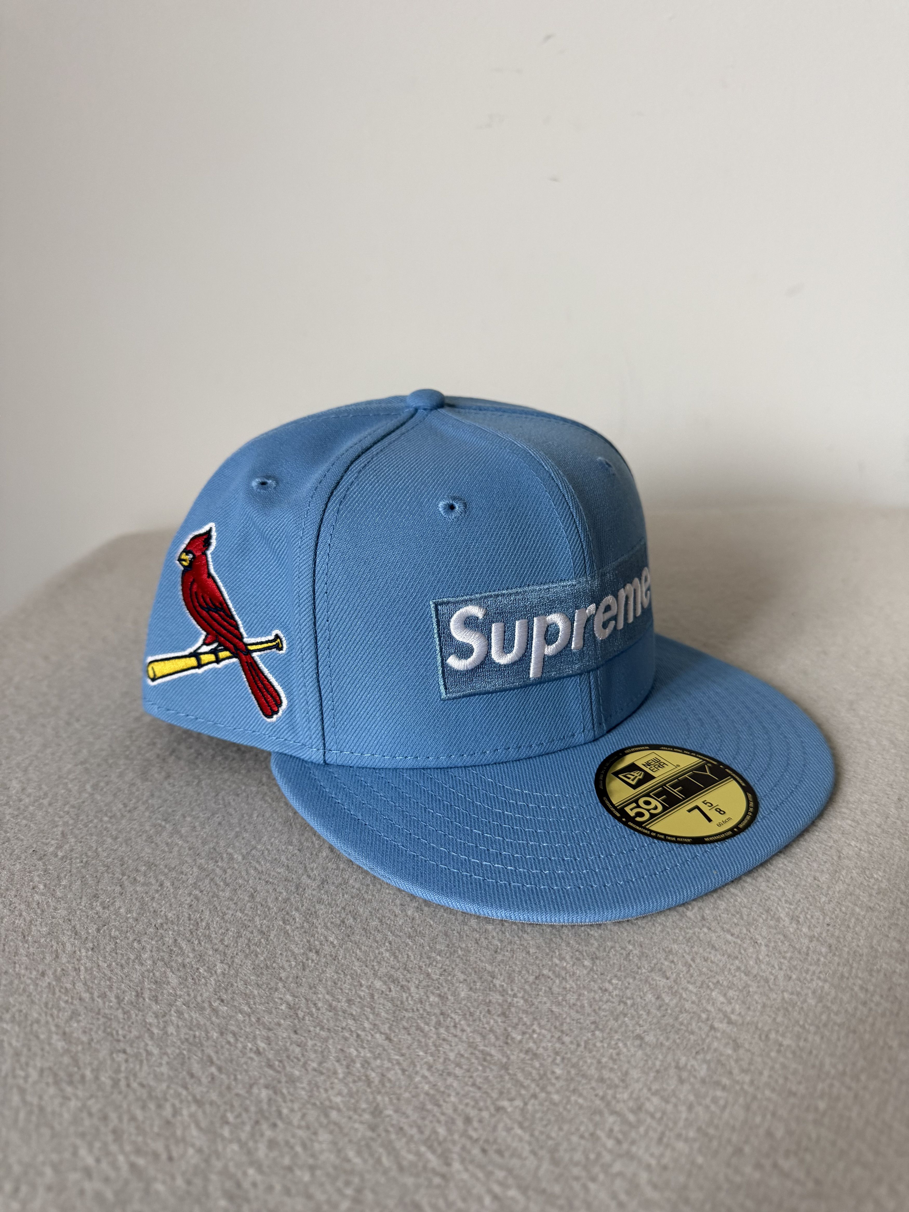 MLB × New Era × Supreme 7 5/8 Supreme New Era St. Louis Cardinals Box Logo 59FIFTY Size ONE SIZE - 1 Thumbnail