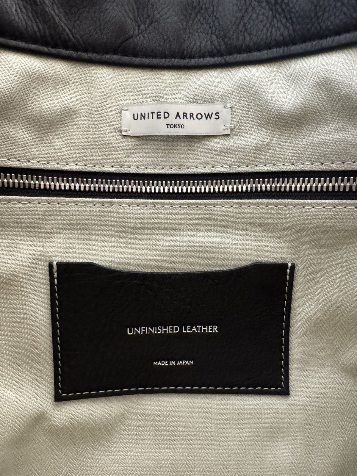 United Arrows Leather Shoulder Bag