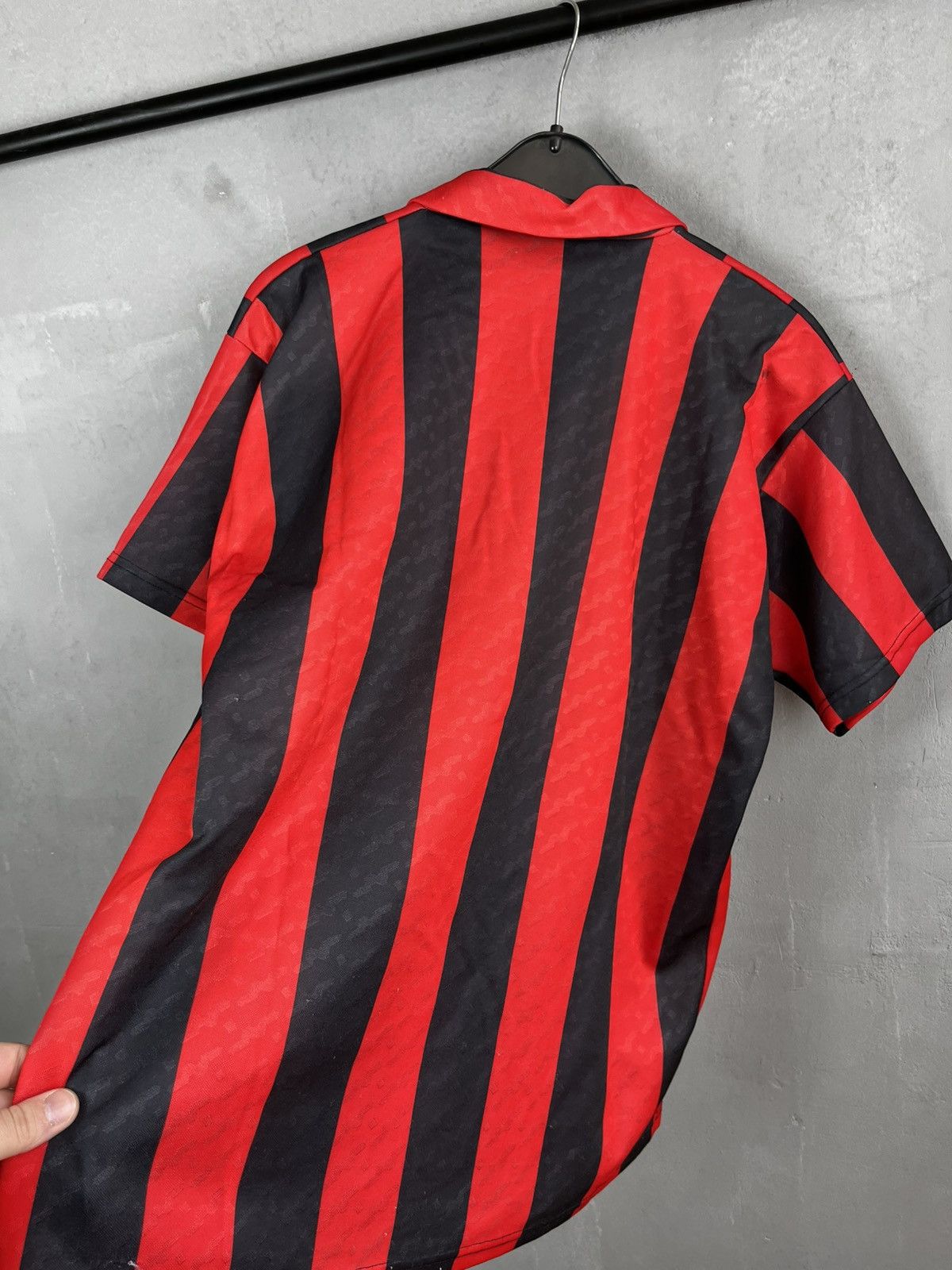 Vintage AC Milan Jersey vintage 90s football Soccer retro replica Size US XL / EU 56 / 4 - 9 Thumbnail