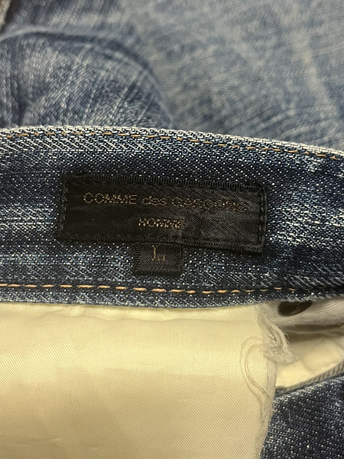 Comme des Garcons QUICK SALE‼️AD2003 COMME des GARÇONS Homme washedJeans Size US 31 - 9 Thumbnail