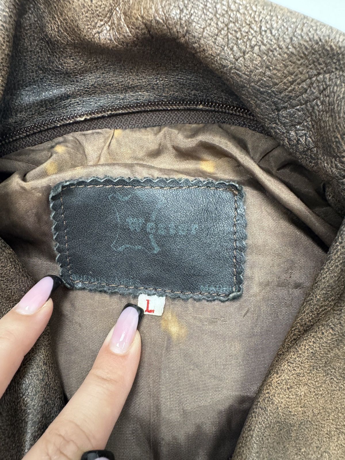 Other Vintage Leather Flight Jacket Patched Iconic Military Style Size US L / EU 52-54 / 3 - 4 Thumbnail