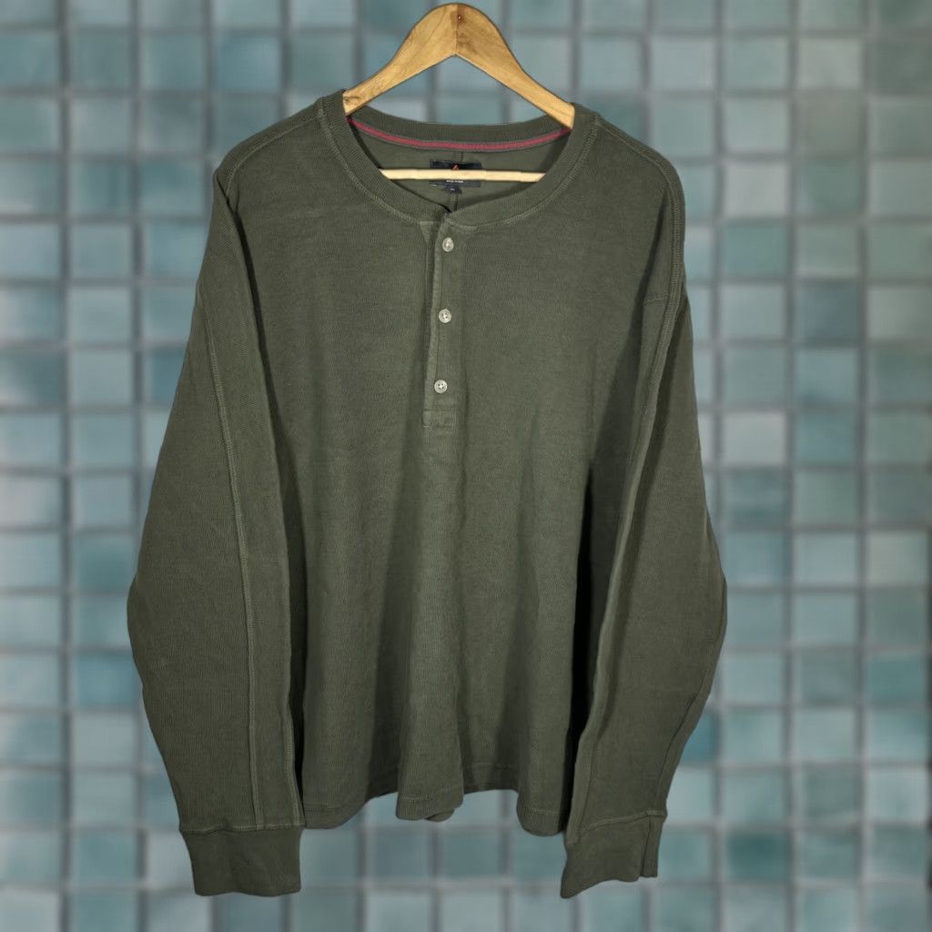 Vintage American Giant Sweatshirt Henley Mens XL Olive Green Cotton USA Crew Neck Button Long Sleeve Heavyweight All Seasons Fall Winter Spring Gym & Training Size US XL / EU 56 / 4 - 1 Thumbnail