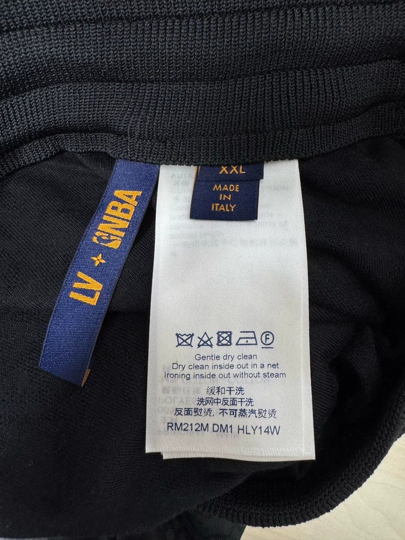 Louis Vuitton Louis Vuitton size xxl NBA co-branded black LOGO-covered pa Size US 28 / EU 44 - 6 Thumbnail