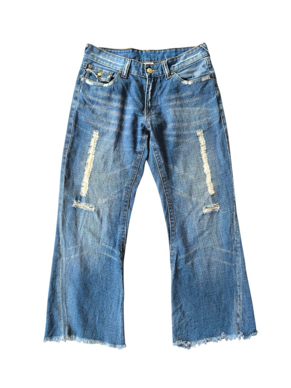 True Religion True Religion Flared Distressed Denim Size US 33 - 1 Thumbnail
