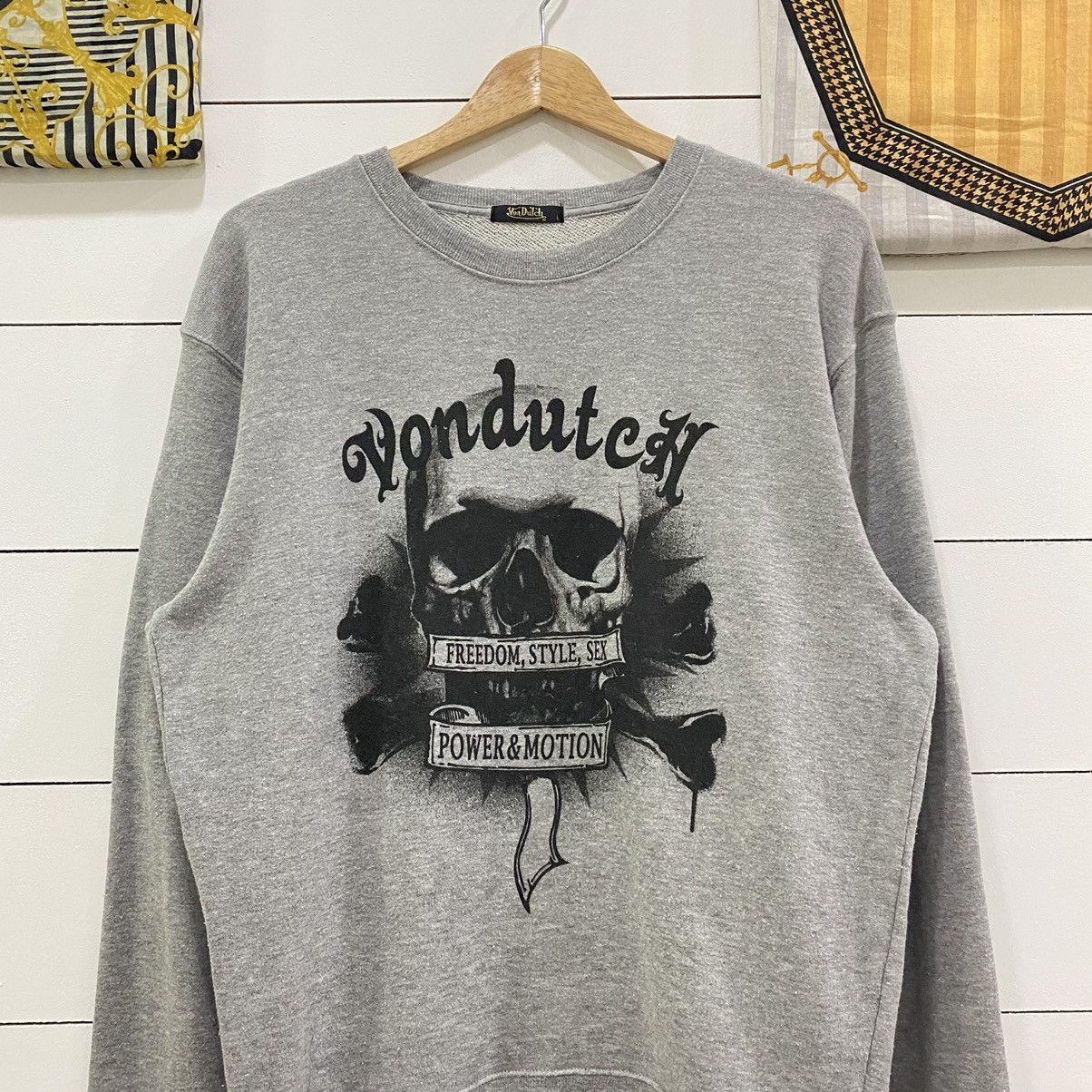 Japanese Brand × Vintage × Von Dutch Von Dutch Skull Crewneck Sweatshirt Size US L / EU 52-54 / 3 - 3 Thumbnail