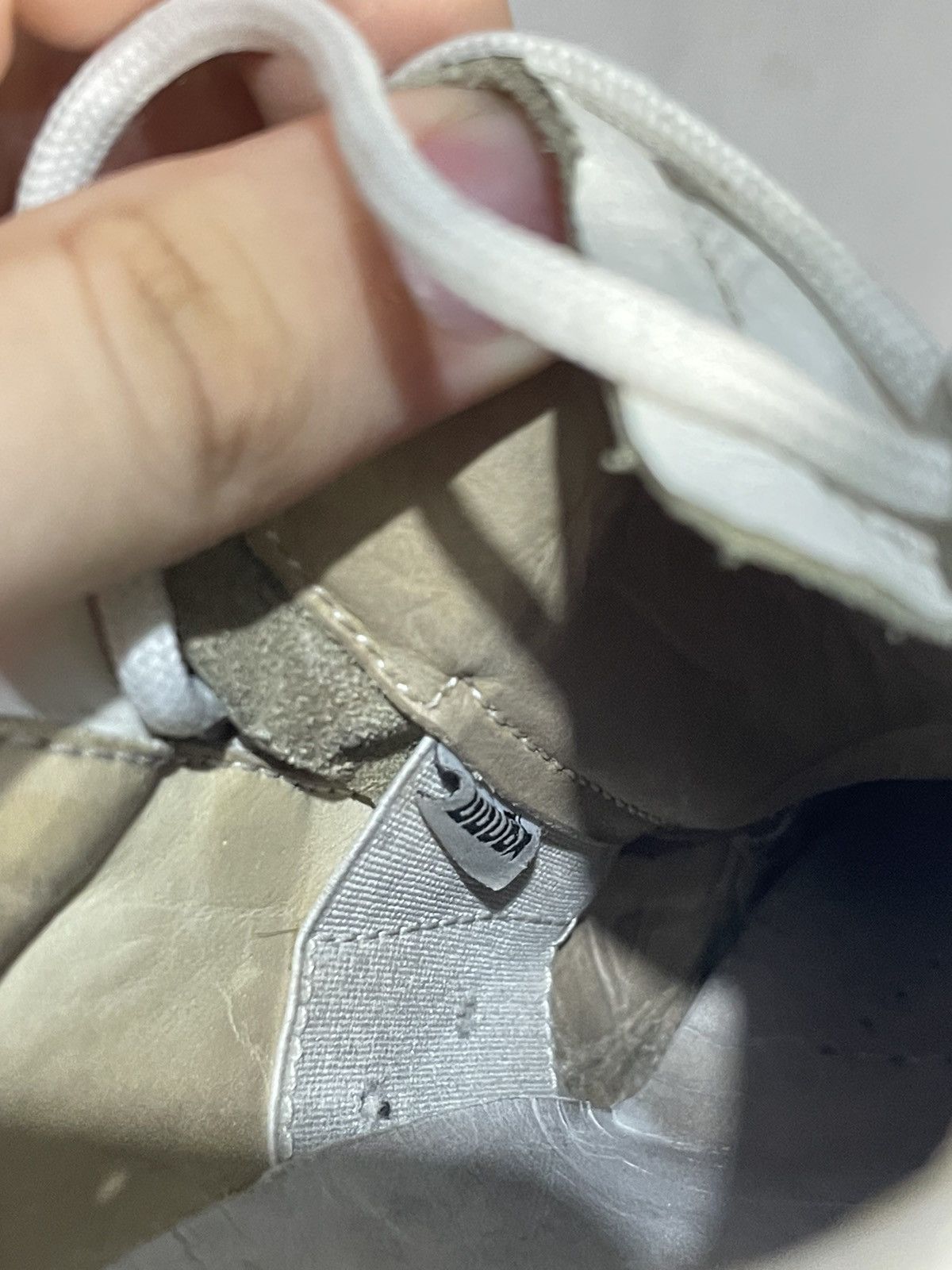 Golden Goose Mens Golden Goose shoes Size US 8 / EU 41 - 13 Thumbnail