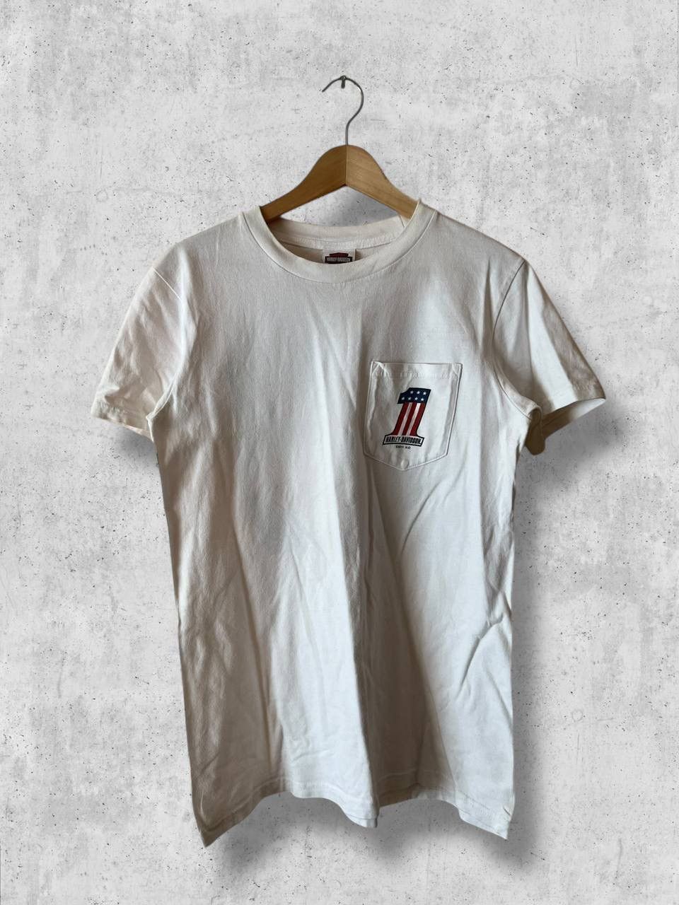 Harley Davidson HARLEY DAVIDSON 2011 vintage tee Abu Dhabi Emirates t shirt Size US M / EU 48-50 / 2 - 1 Thumbnail