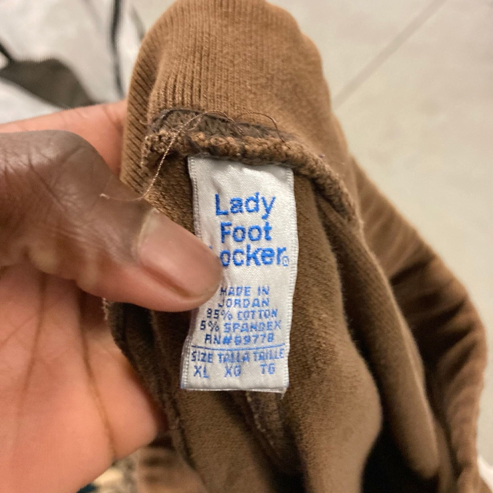 Foot Locker Low rise striped foot locker flared sweatpants 36x29 Size 36" / US 14 / IT 50 - 4 Thumbnail