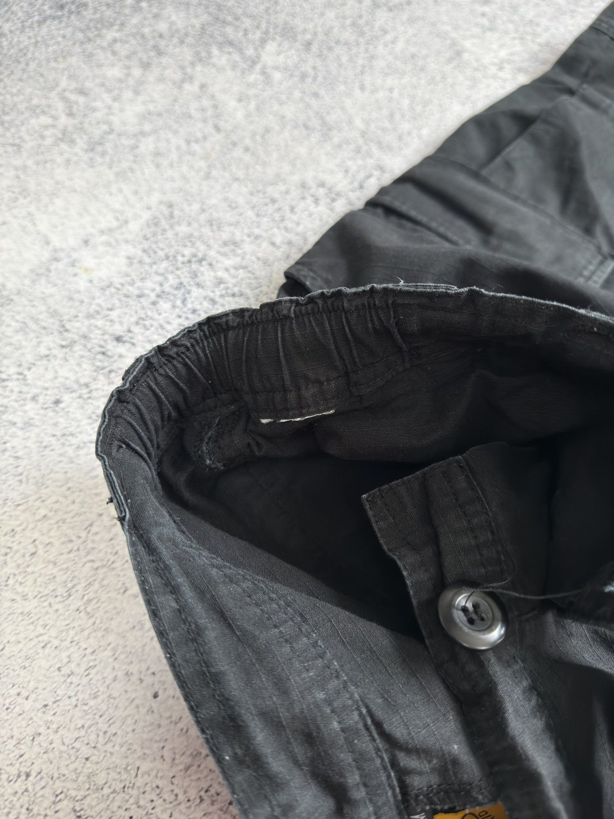 Corteiz CORTEIZ GUERILLAZ BLACK CARGO PANTS Size US 34 / EU 50 - 9 Thumbnail