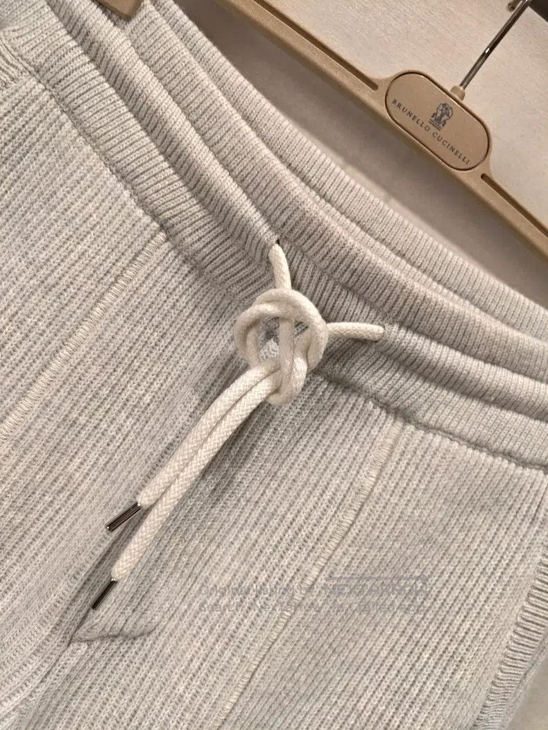 Brunello Cucinelli Brunello Cucinelli size L Cashmere knitted jogging pants Size US 31 - 8 Thumbnail