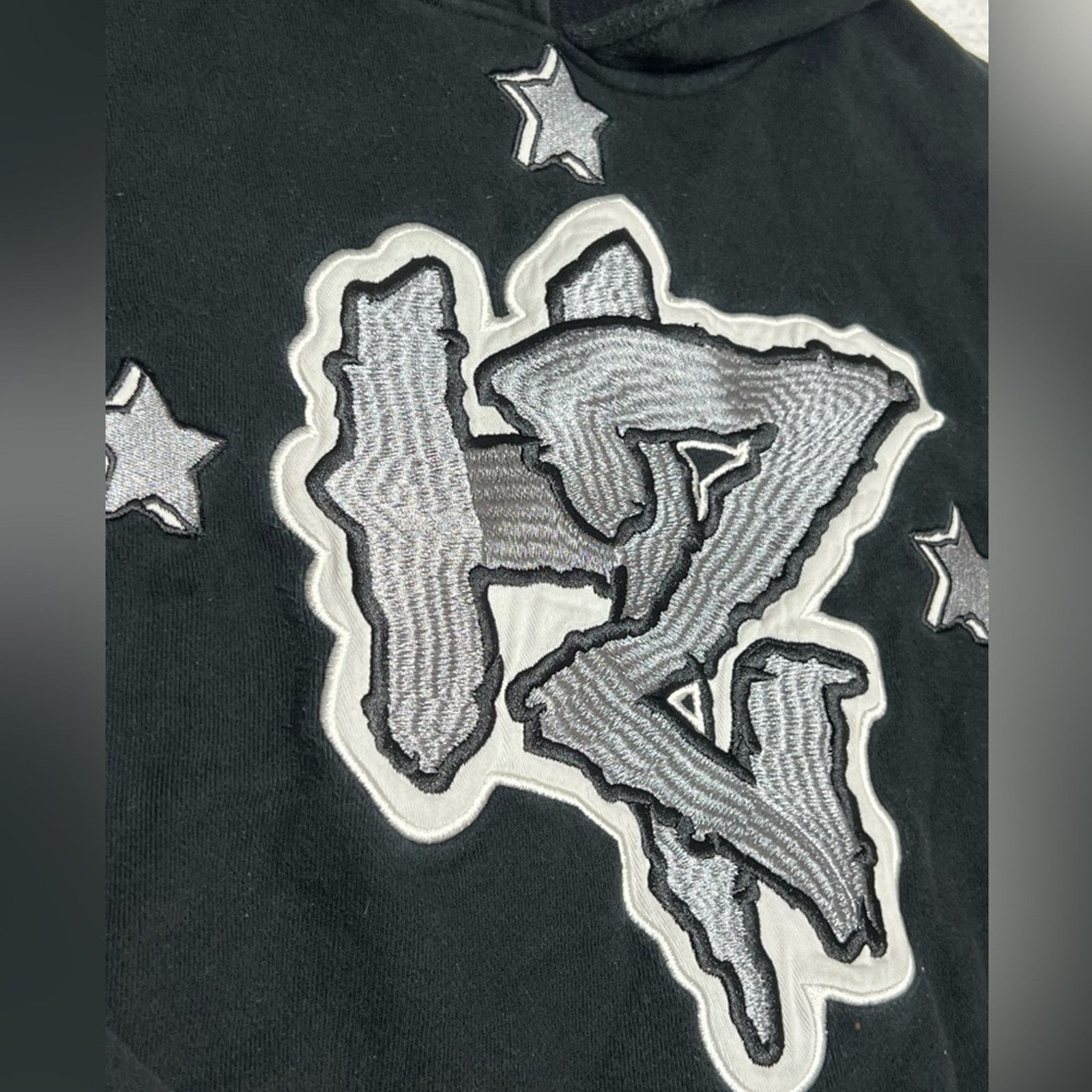 Other Heroz Embroidered Logo Black Hoodie Size XS Streetwear Size US XS / EU 42 / 0 - 3 Thumbnail