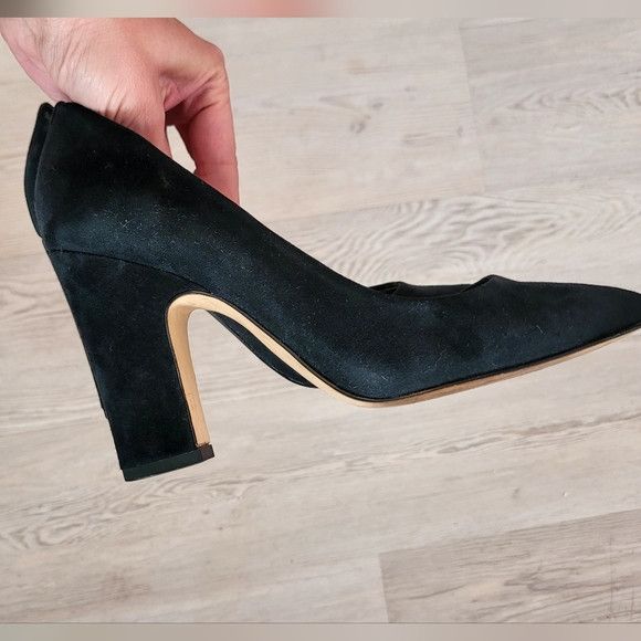Saks Fifth Avenue High velvet pumps - Saks Fifth Avenue Size US 7.5 / IT 37.5 - 8 Thumbnail