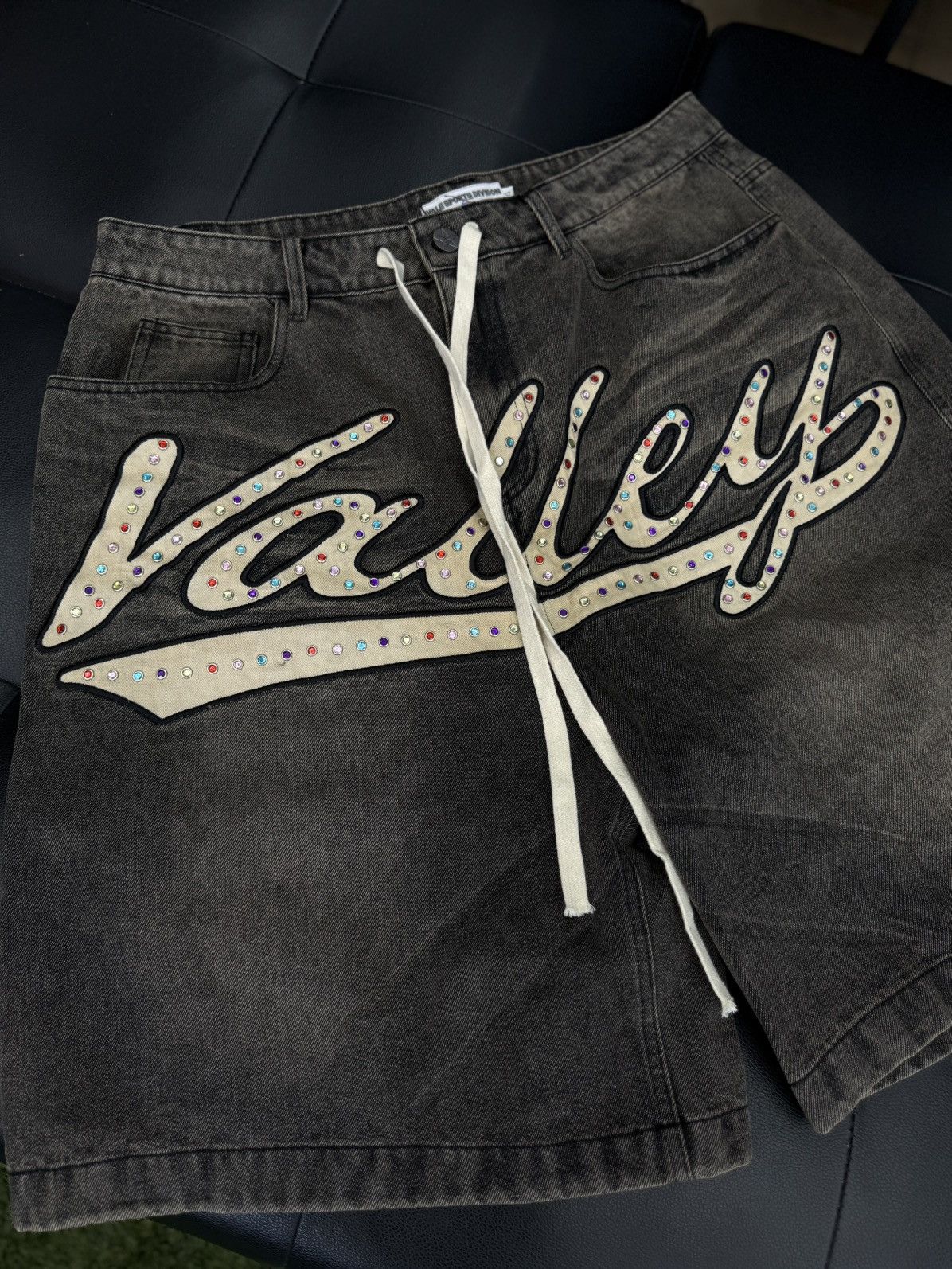 Vale Vale Valley Black Skittles Stones Shorts Size 34 (NEW) Size US 34 / EU 50 - 6 Thumbnail