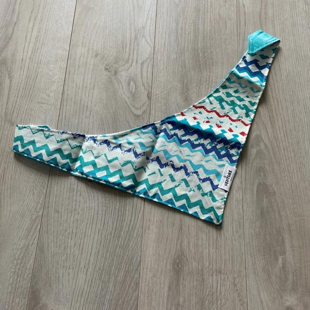 Designer Venture Dog Co Blue Waves and Blue Dot Dog Bandana Size ONE SIZE - 1 Thumbnail